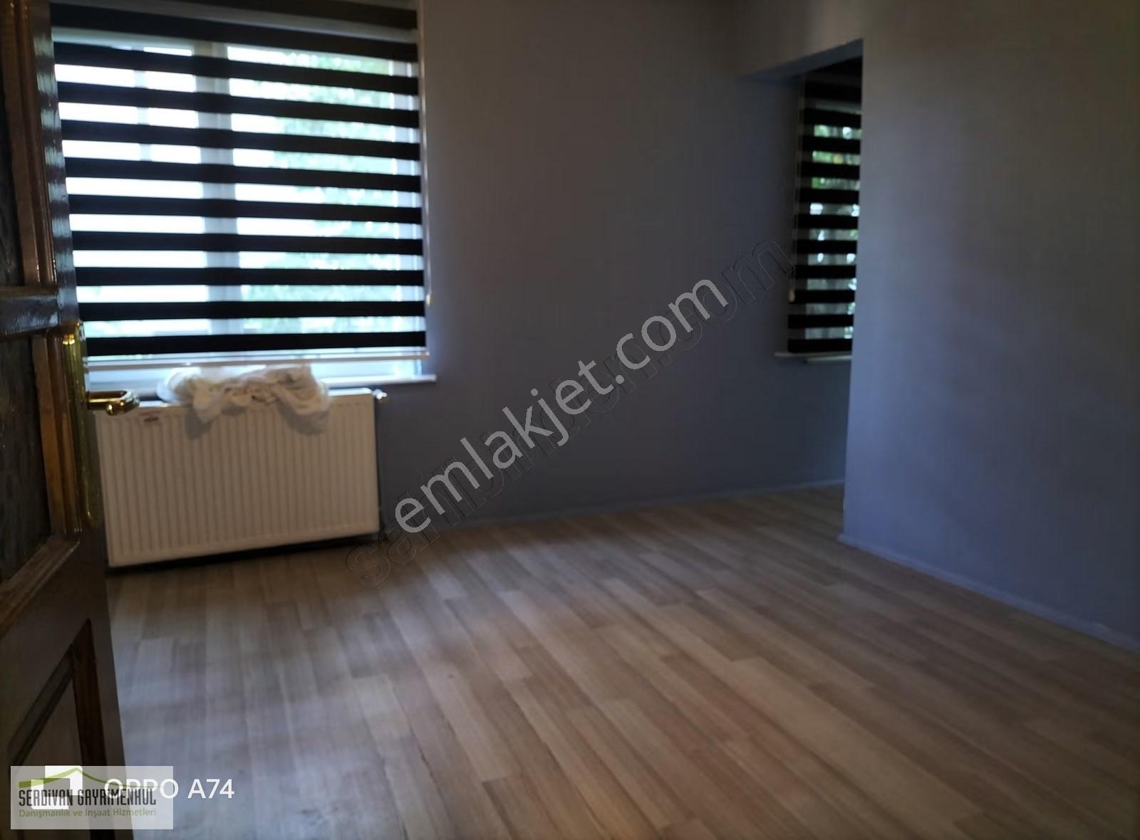 Serdivan İstiklal Mahallesinde Kiralık Geniş Daire.. - Görsel 3