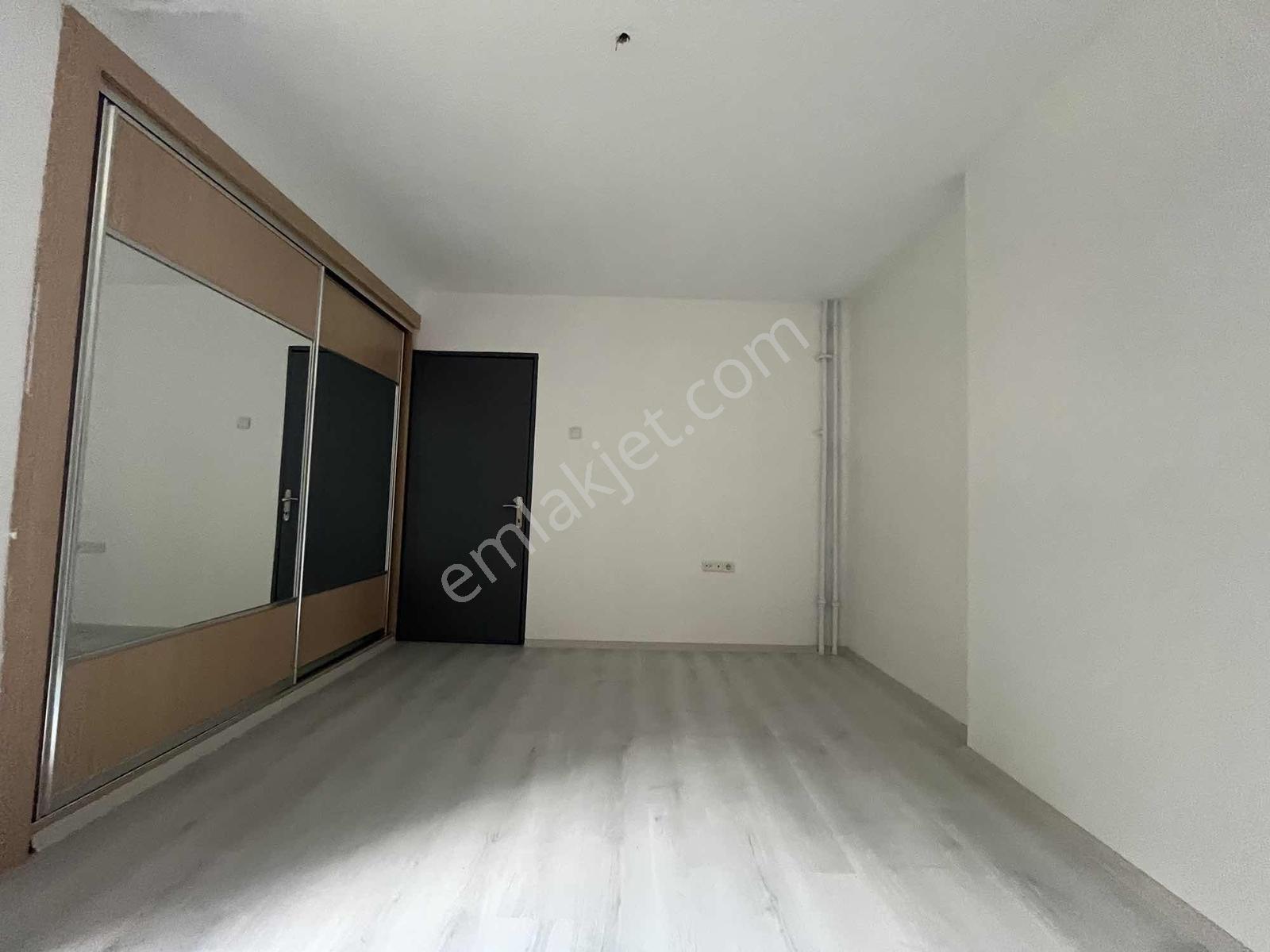 Cumhuriyet Gayrimenkulden 3+1 Fullyapılı Kiralık Site İcerisinde - Görsel 49