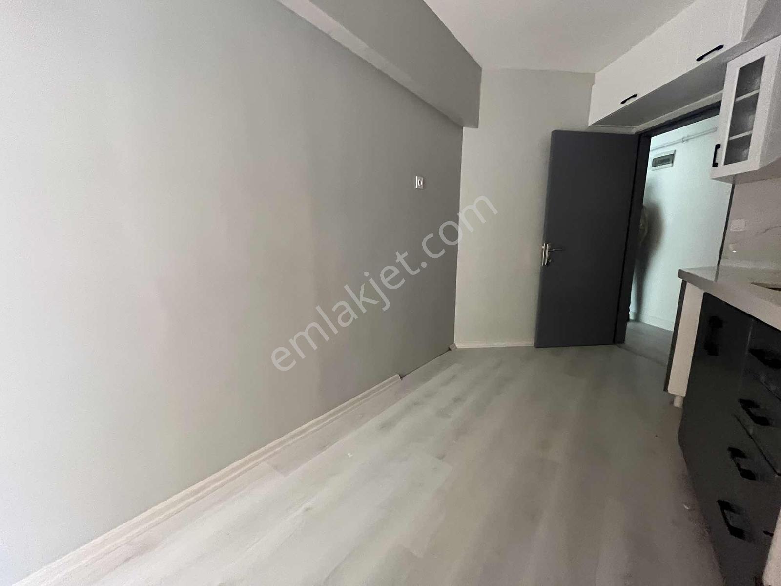Cumhuriyet Gayrimenkulden 3+1 Fullyapılı Kiralık Site İcerisinde - Görsel 51