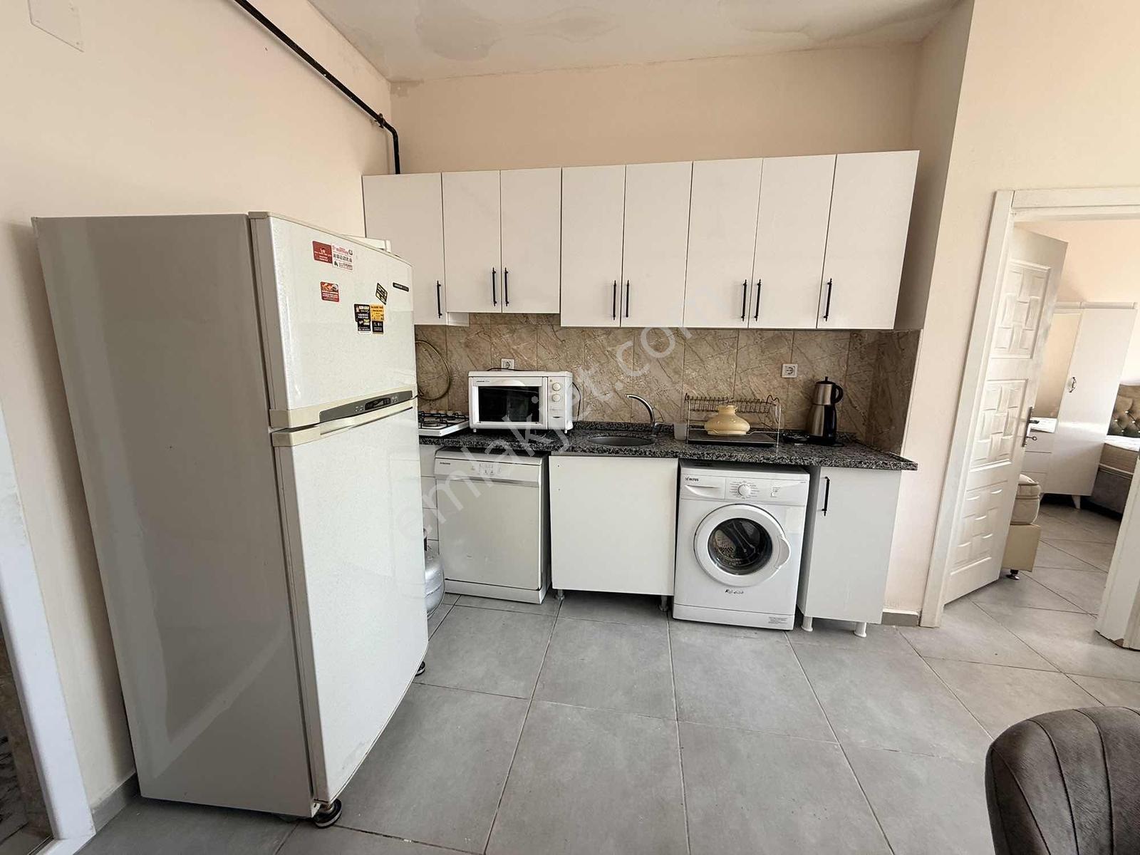 Akkent'te Kiralık Eşyalı 1+1 Daire - Görsel 3