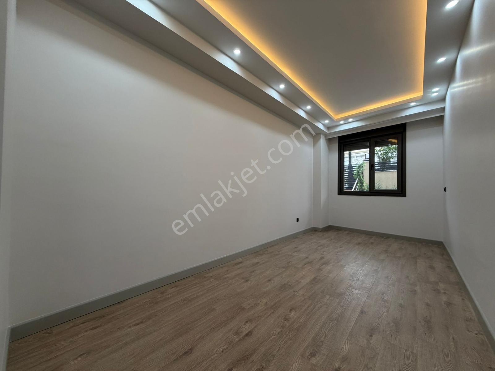 Yatırım'dan İdealtepe Sahilde Villa Tadında Geniş Bahçeli 3+1 - Görsel 16