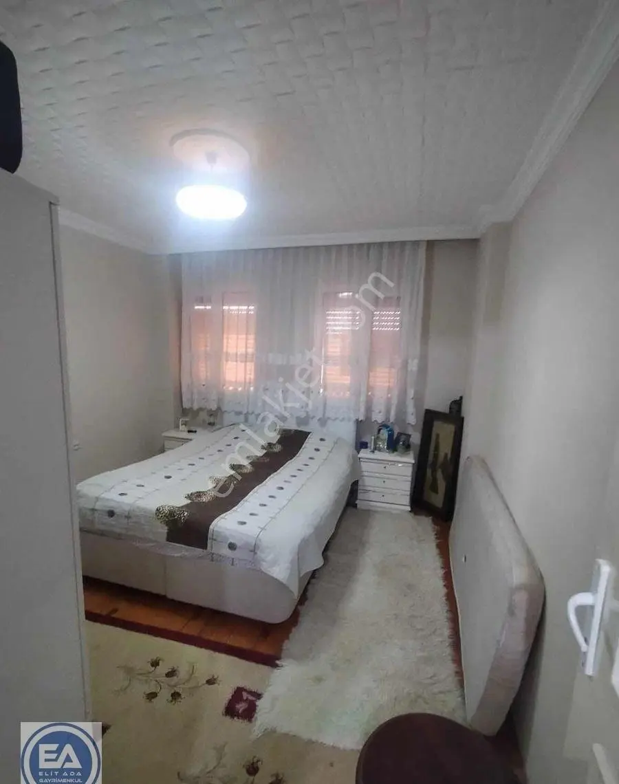 Kuşadası'nda Yolun Altında Satılık 3 + 1 Bahçeli Yazlık - Görsel 5