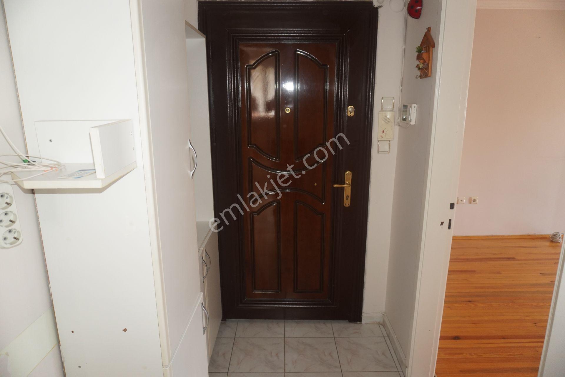 Ataşehirde Satılık 3+1 Doğalgaz Kombi+balkonlu+asansörlü Çiğli Serkan Emlak Dan - Görsel 33