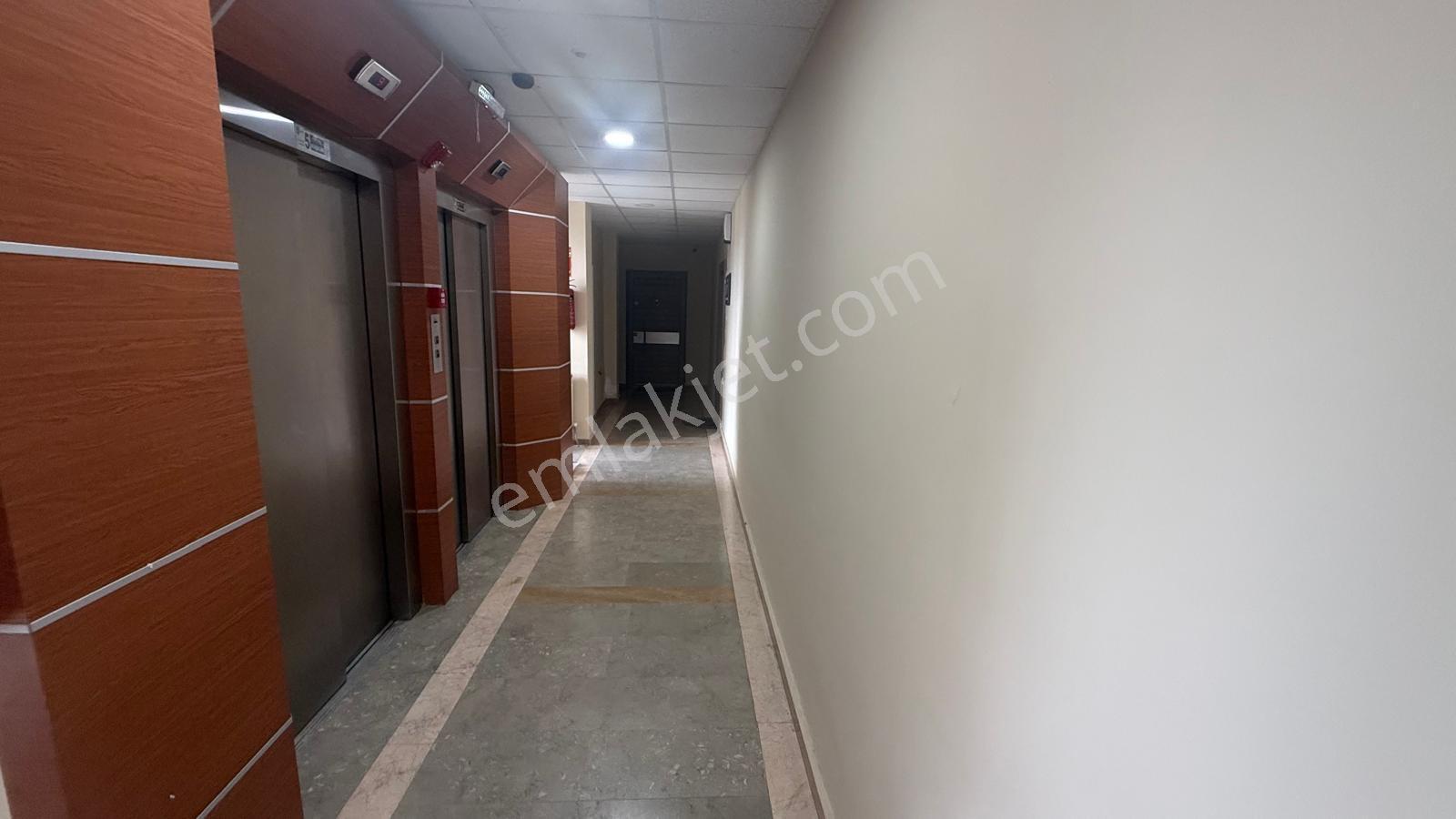 Turyaptan Real Towersda Kiracılı 150 M² Prestijli Ofis - Görsel 28