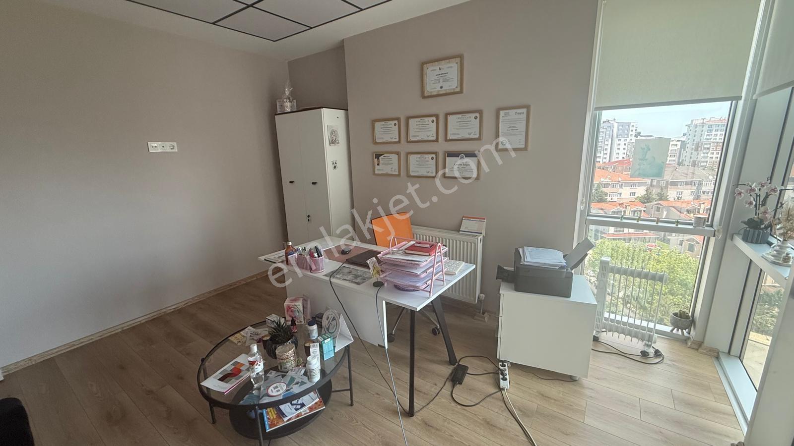 Turyaptan Real Towersda Kiracılı 150 M² Prestijli Ofis - Görsel 16