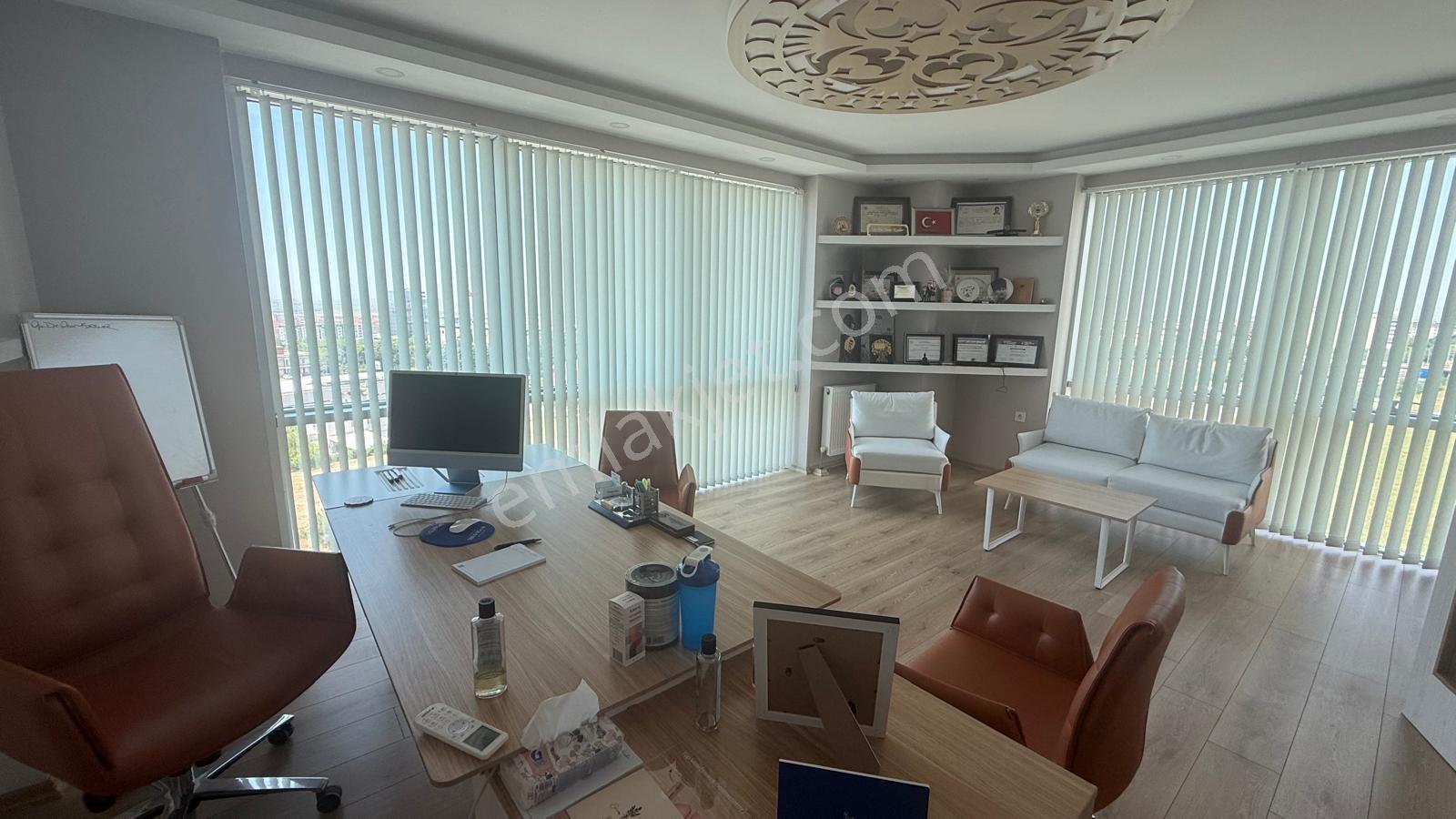 Turyaptan Real Towersda Kiracılı 150 M² Prestijli Ofis - Görsel 5