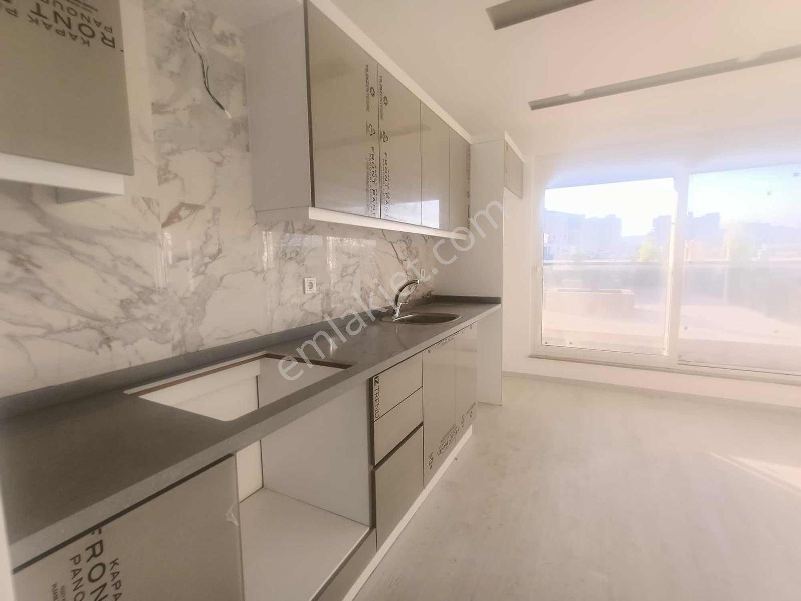 Varsak Ustatahir Konutlarında Kiralık 2+1 Daire - Görsel 18