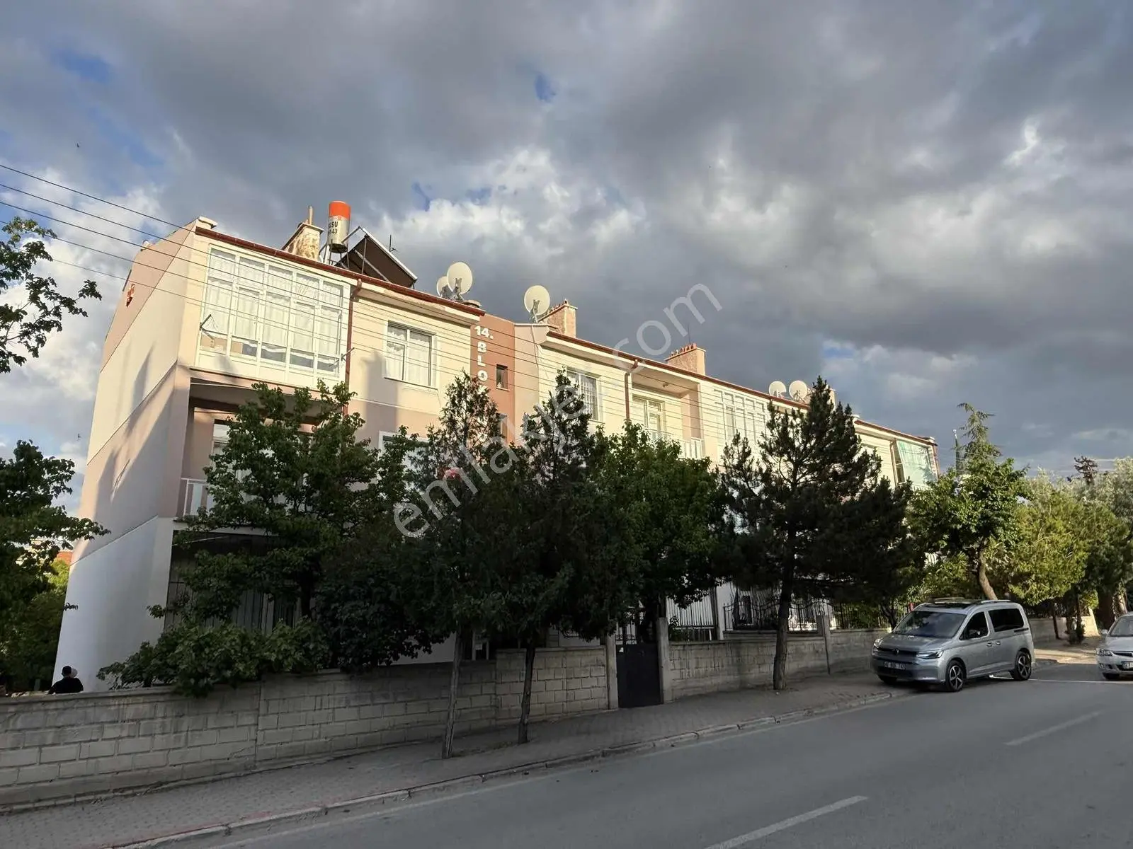 Net Emlaktan Selahattin Eyyübi Mahallesinde Yüksek Giriş 3+1
