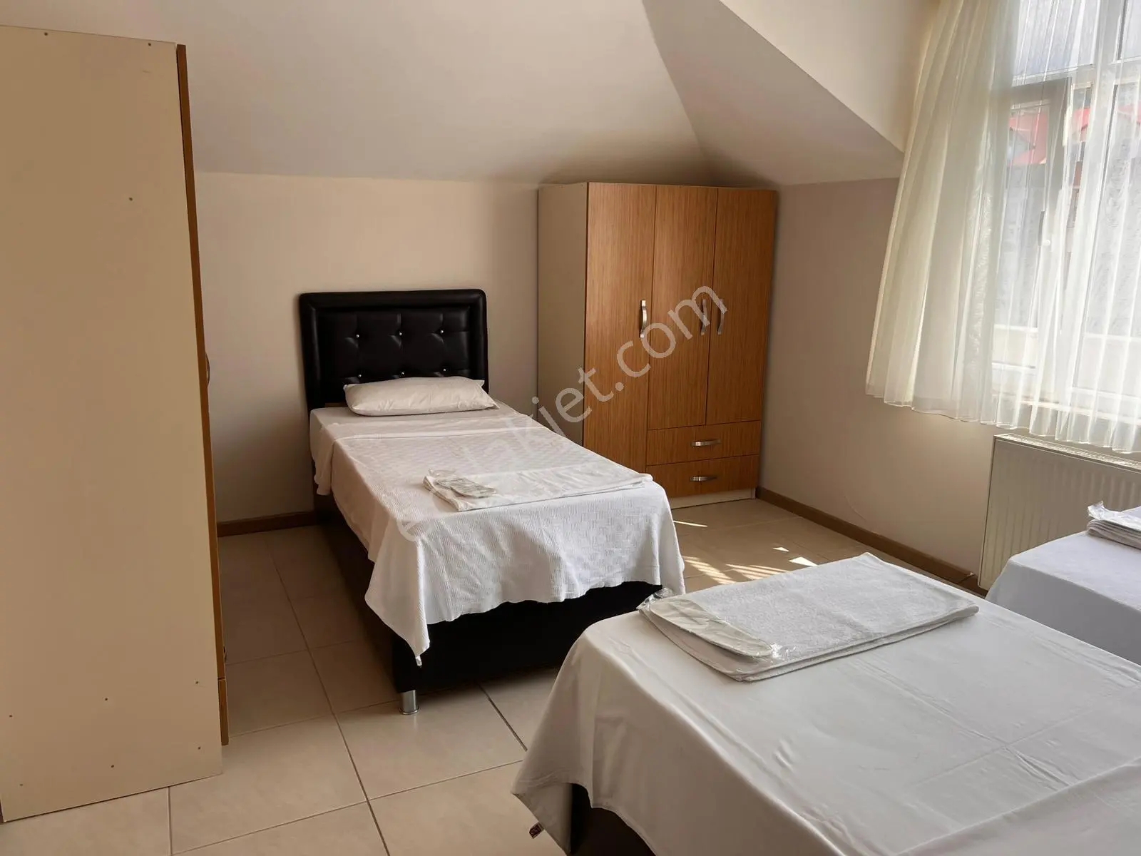 Deha Emlaktan Kiralık 1+1 Eşyalı Daire Söğütlüde - Görsel 4