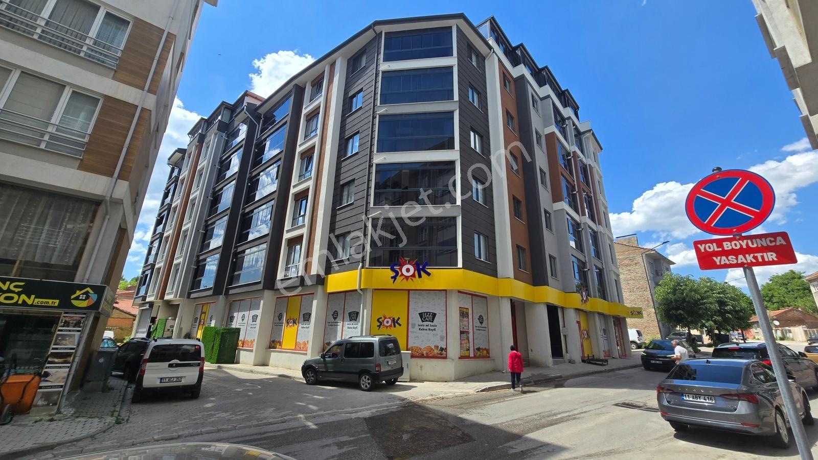 Cumhuriyet Meydanıyanında | 105 M2 2+1 | Kapalı Garaj | 2balkon - Görsel 32