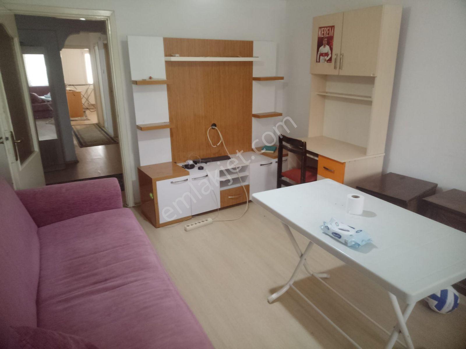 Yeşilyurt Hastane Yakını 3+1 Eşyalı Doğalgazlı Daire