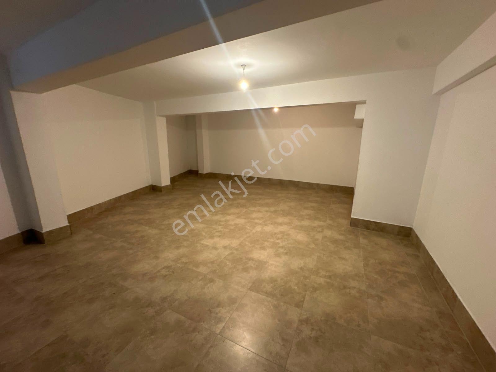 Vepaş'tan Esentepe Ana Cadde Üzerinde Kiralık Dükkân 75 M² - Görsel 16