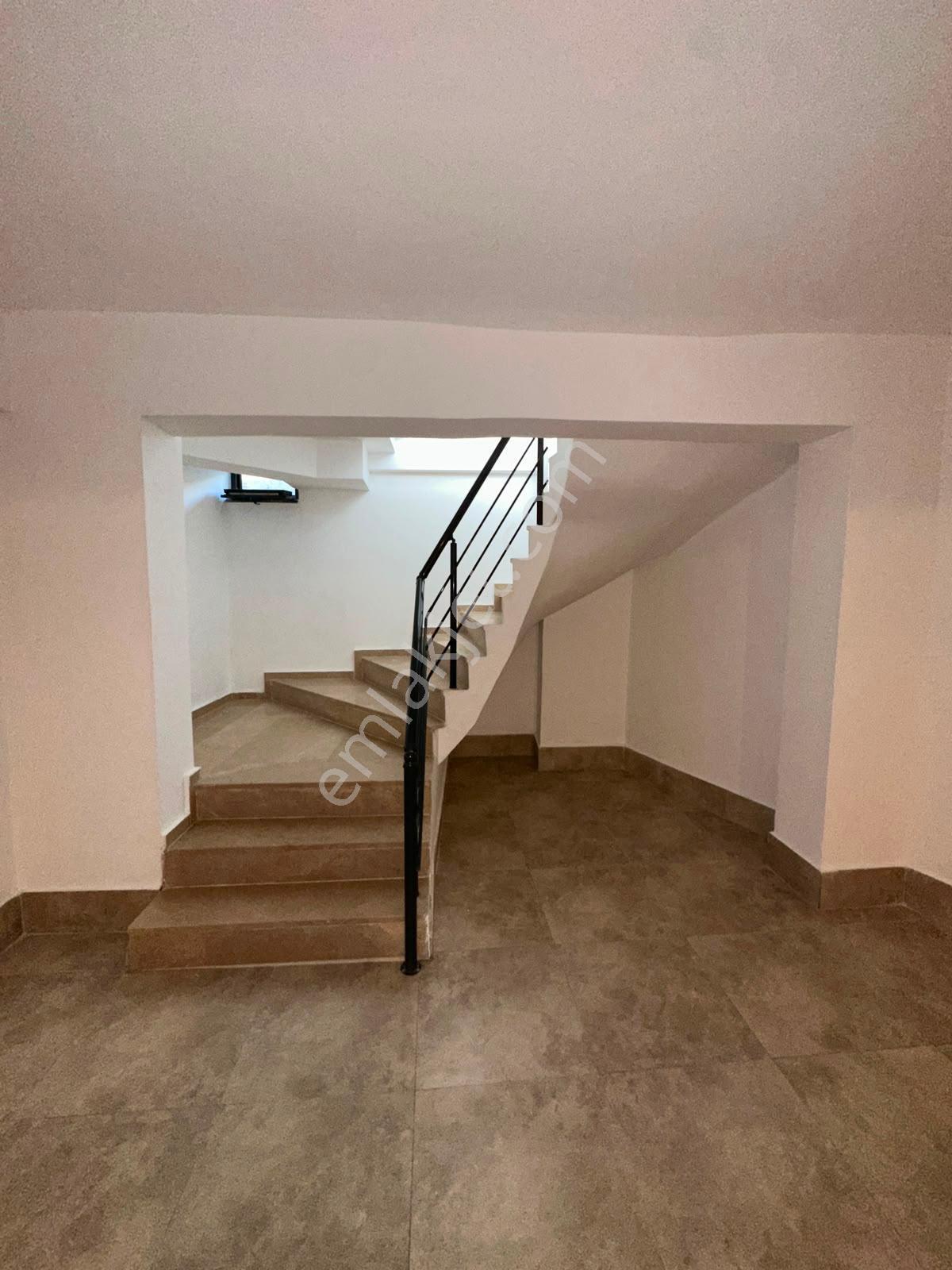 Vepaş'tan Esentepe Ana Cadde Üzerinde Kiralık Dükkân 75 M² - Görsel 13