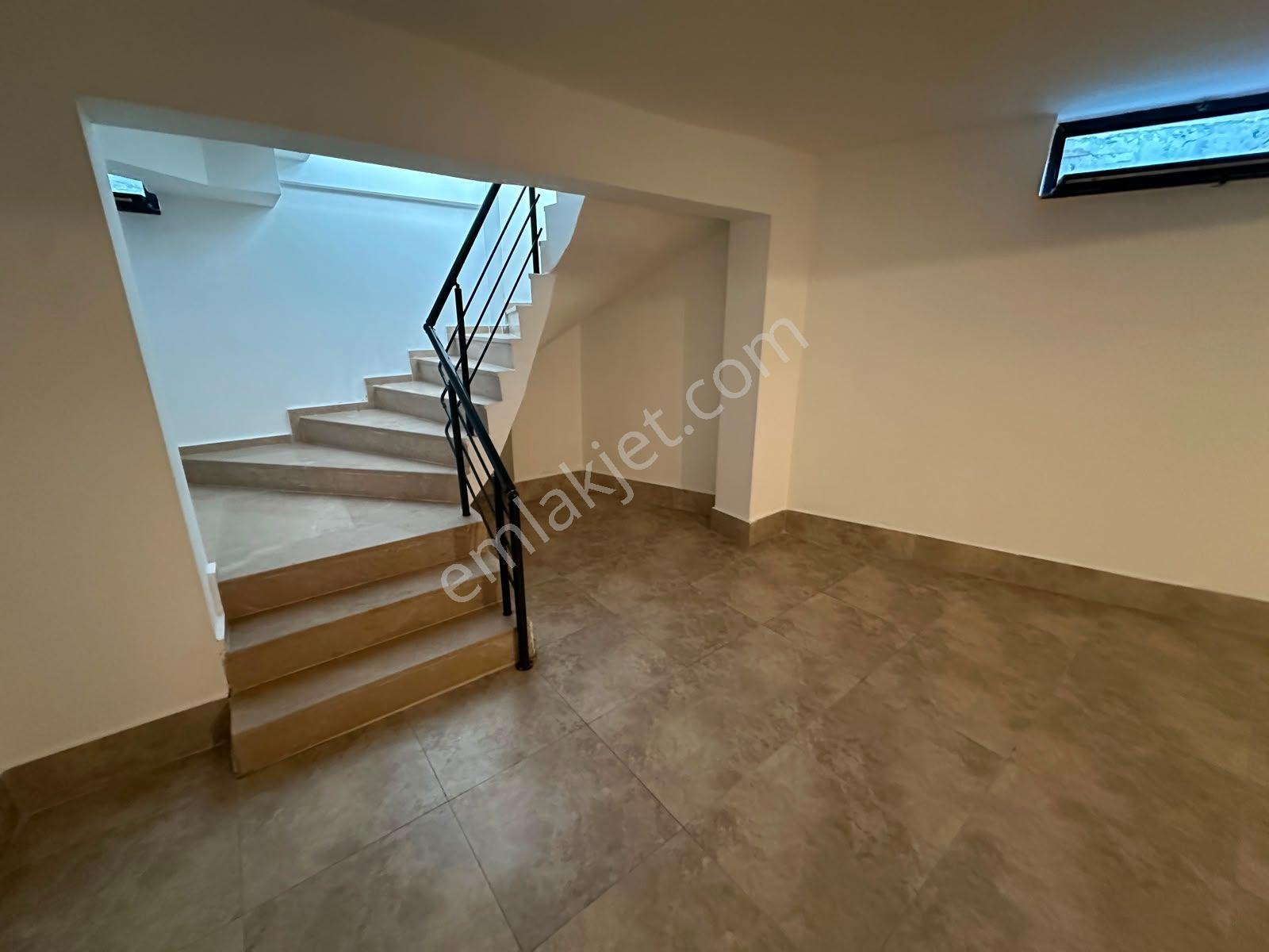 Vepaş'tan Esentepe Ana Cadde Üzerinde Kiralık Dükkân 75 M² - Görsel 12