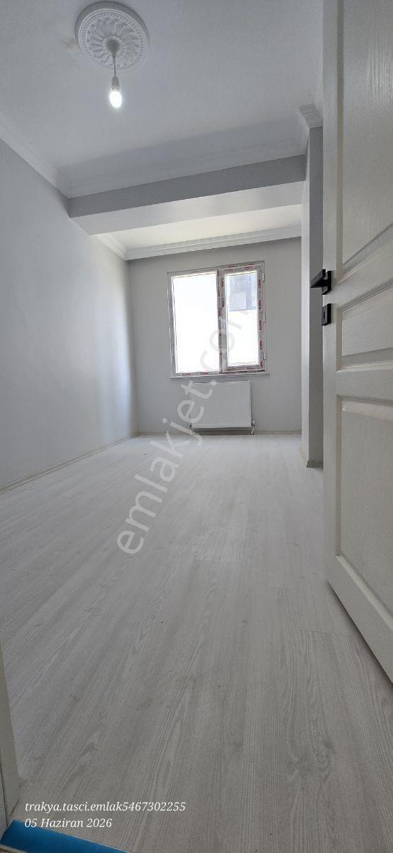 Kapaklı Merkezde Satılık 3+1 Sıfır İskanlı Asansörlü Daire - Görsel 6