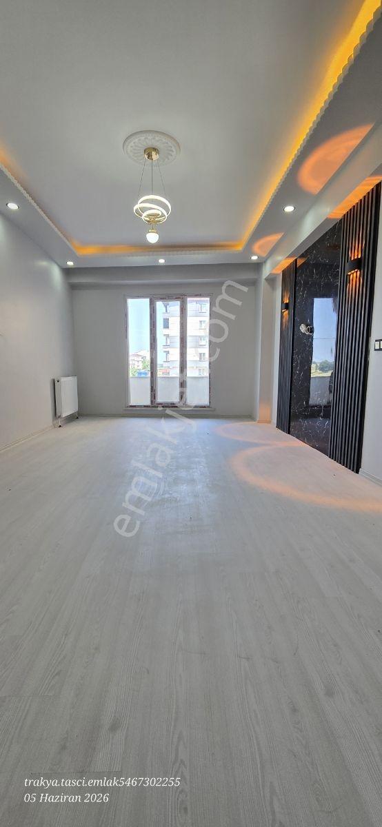 Kapaklı Merkezde Satılık 3+1 Sıfır İskanlı Asansörlü Daire - Görsel 4