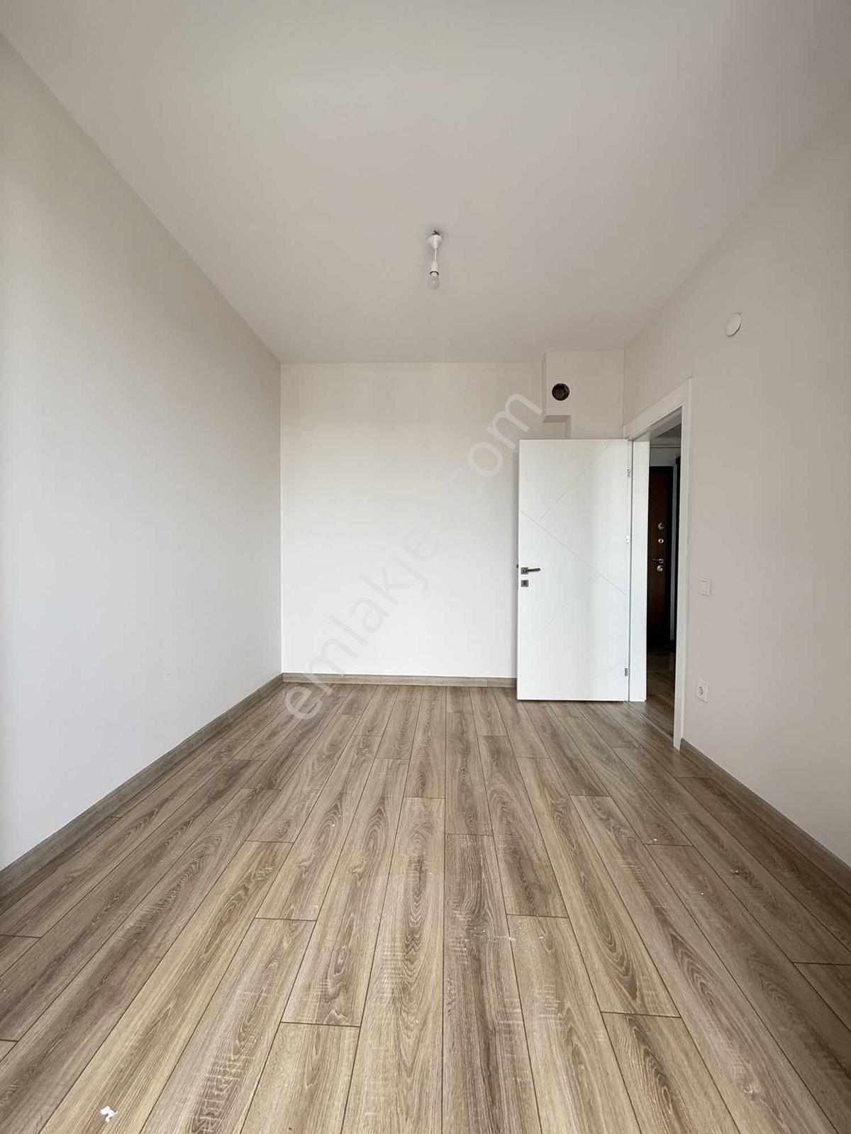 Akkaya İnşaattan Kervancı Koruda Havuz Cephe,geniş Balkon 1+1 !! - Görsel 9