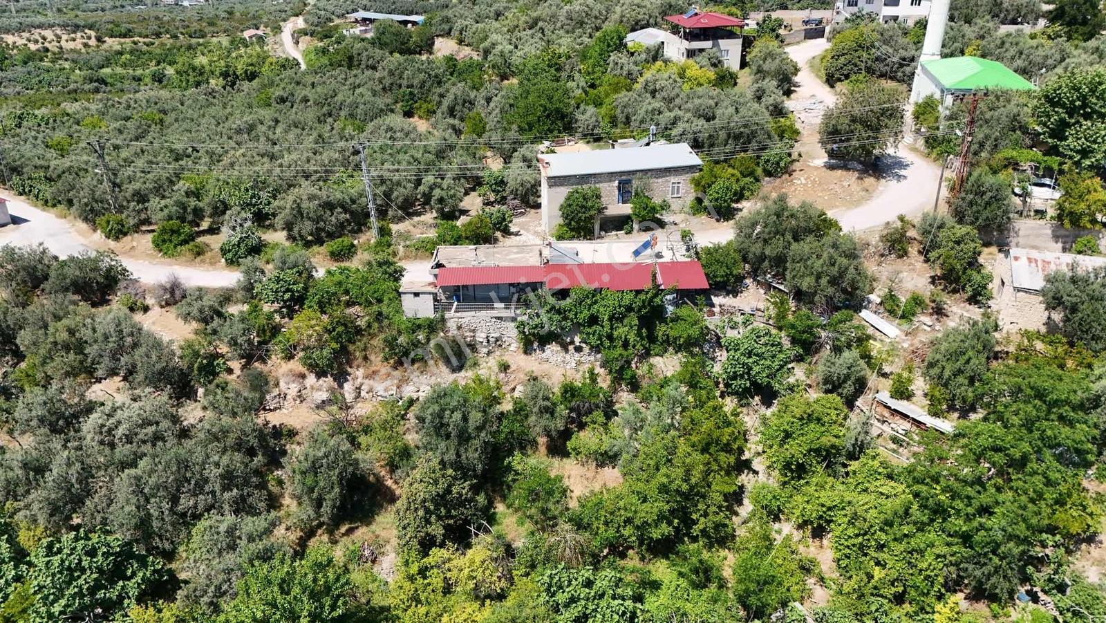 Umut Emlaktan Satılık Taş Evli Kayısı Ve Zeytin Bahçesi - Görsel 19