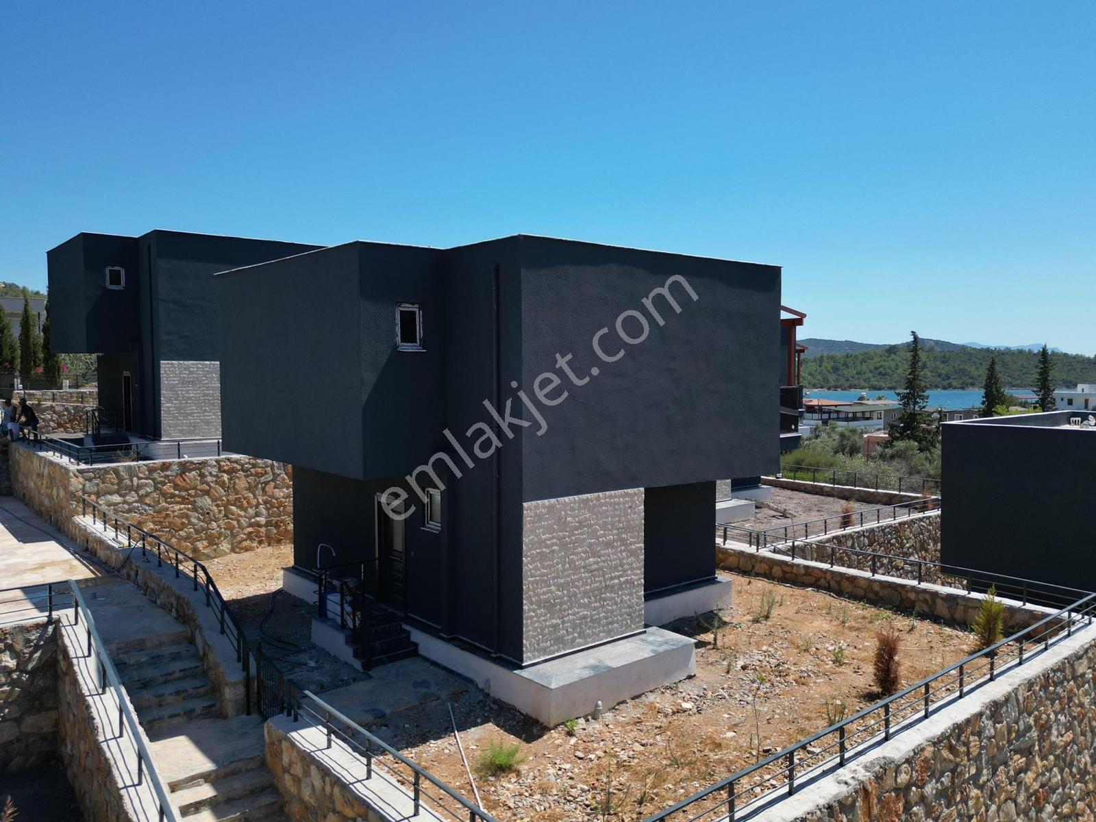 Milas Kıyıkışlacık'ta Kiralık 3+1 Villa Denize 150 Metre - Görsel 13