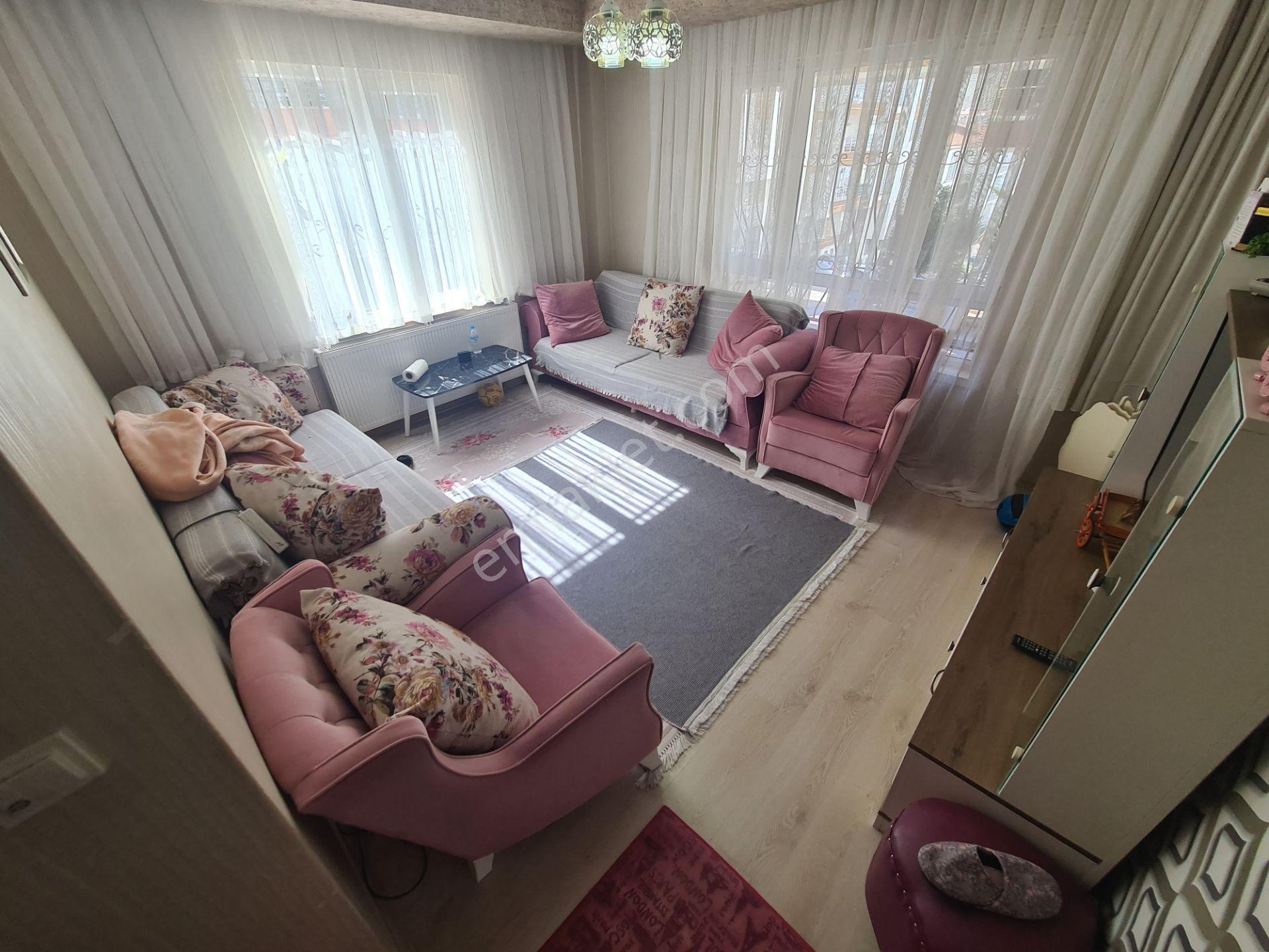 Yükseltepe'de Park Manzaralı Kat Konumlu Full Yapılı 3+1 Daire - Görsel 9