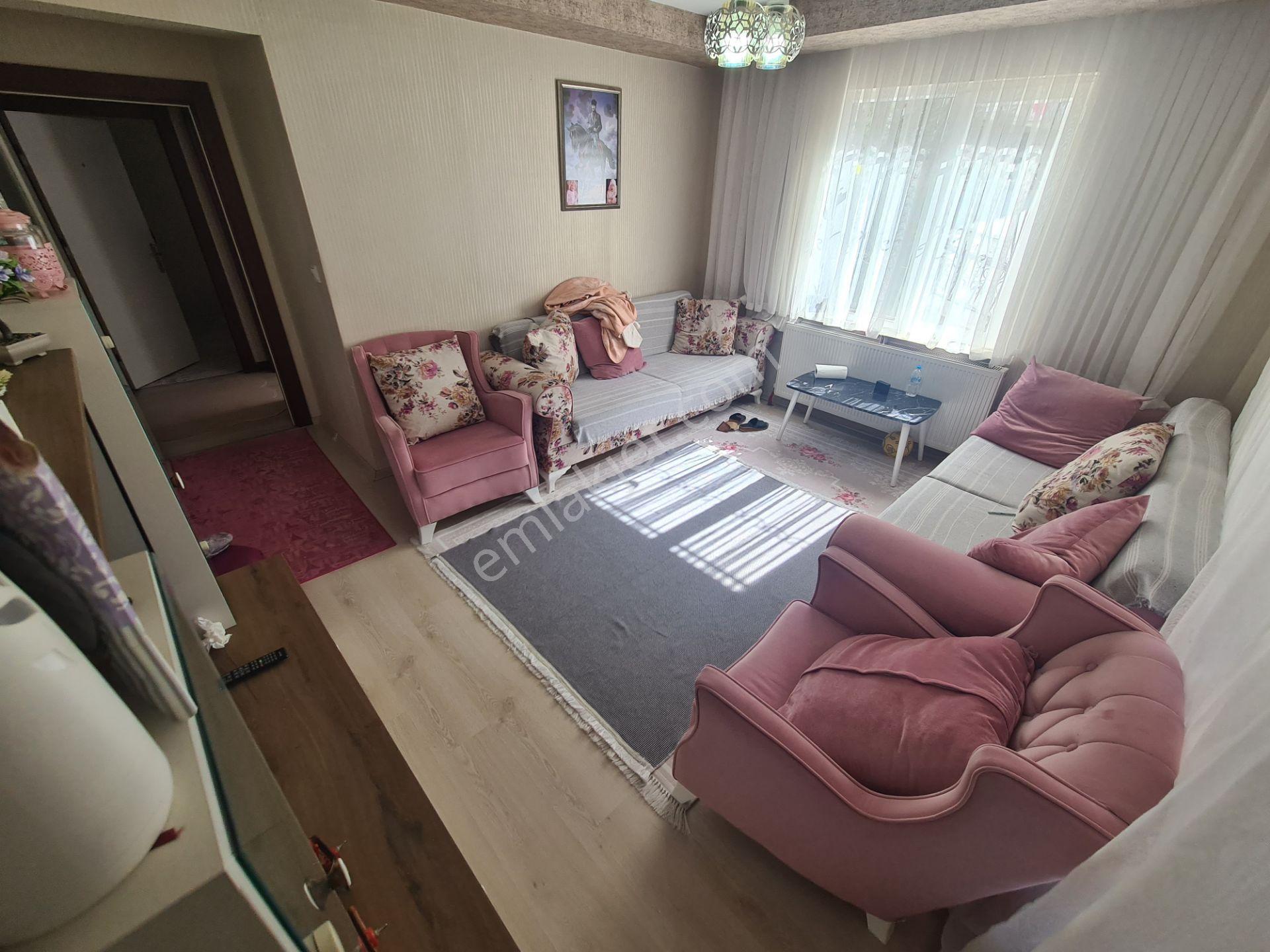 Yükseltepe'de Park Manzaralı Kat Konumlu Full Yapılı 3+1 Daire - Görsel 12