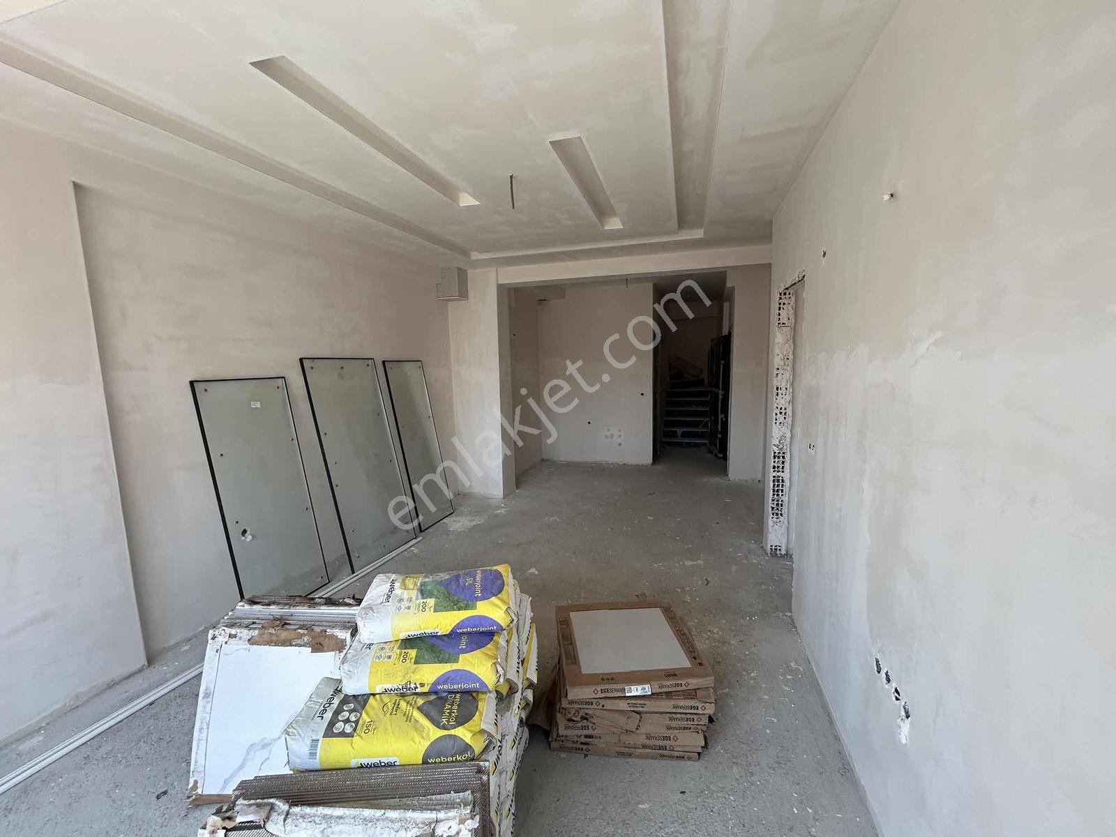 Kuşadası Merkez Sahile Yürme Mesafesinde Dubleks 2+1 Daire - Görsel 16