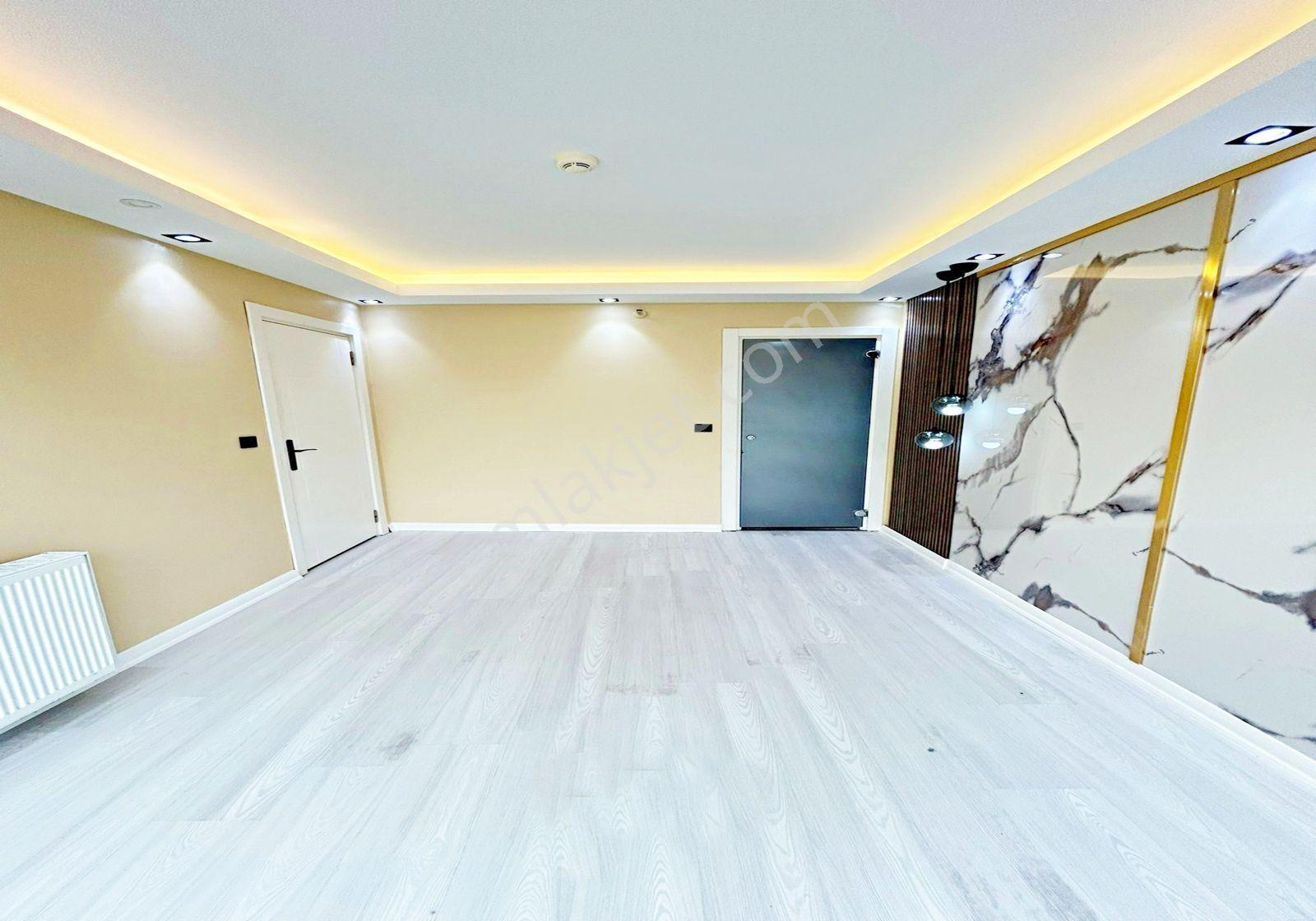 Haramidere Metrobüs Durağı Yanında Lux Site İçi 2+1 Daire - Görsel 26