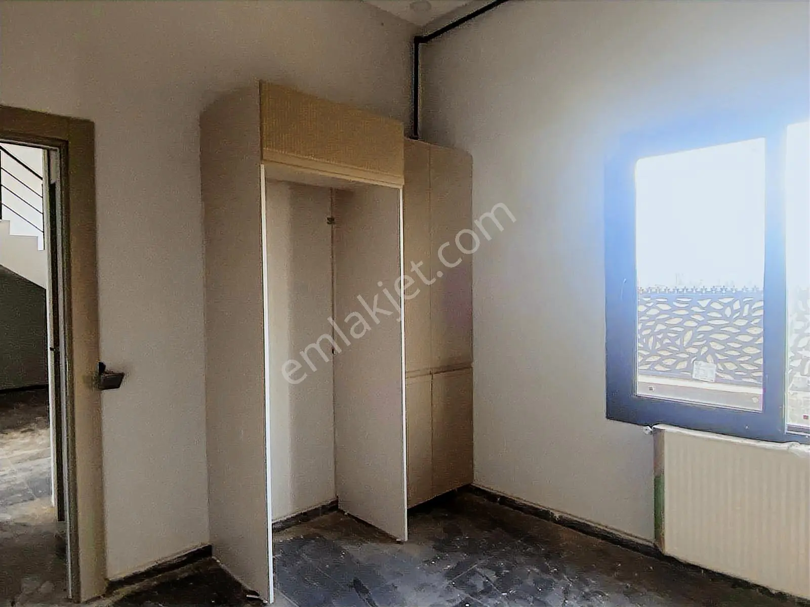 Emlak 72'den Yeni Ticaret Merkezinde Kiralık 3 Katlı Dükkan - Görsel 5