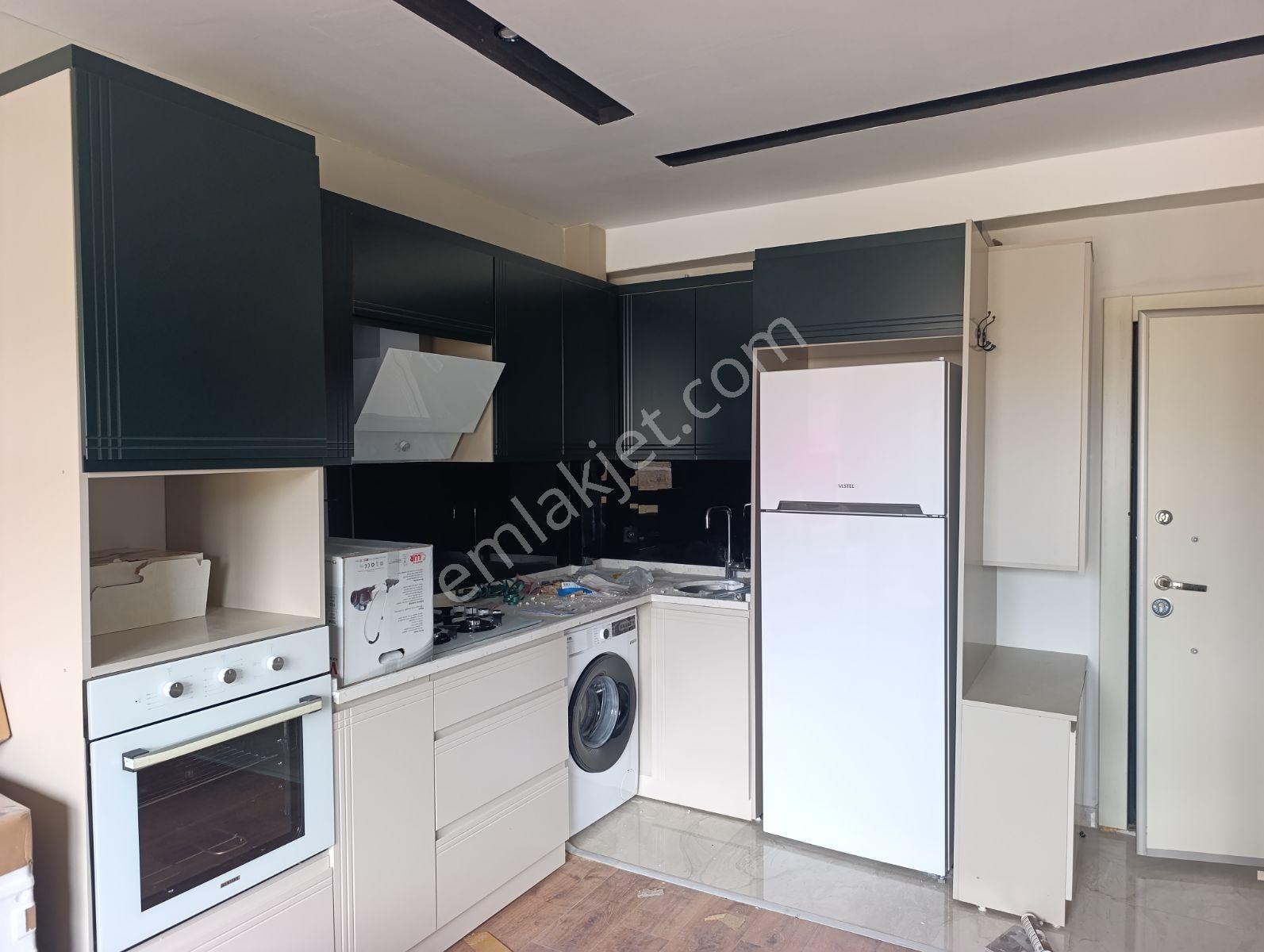 Gültepe'de Dayalı Döşeli Ultra Lüks 1+1 Daire - Görsel 8
