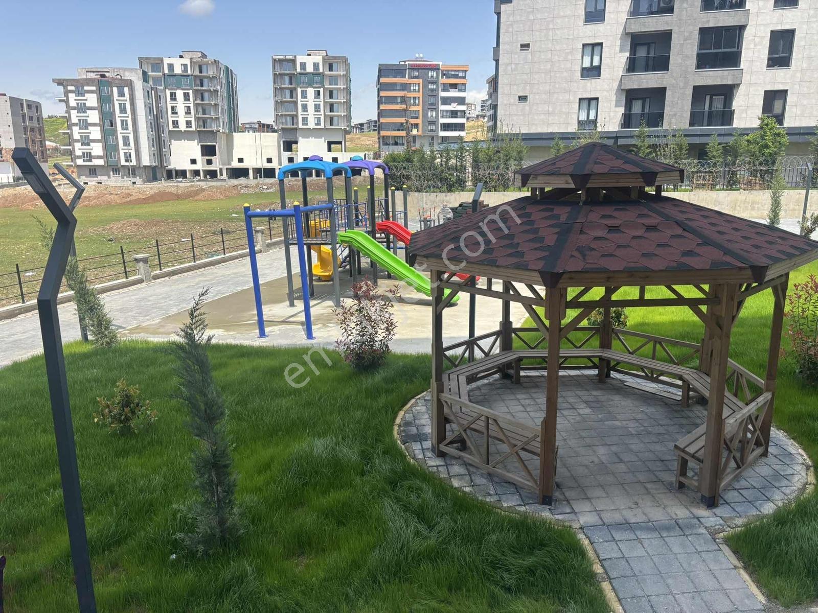 Tılmerçte Kiralık 2.5+1 Daire - Görsel 9