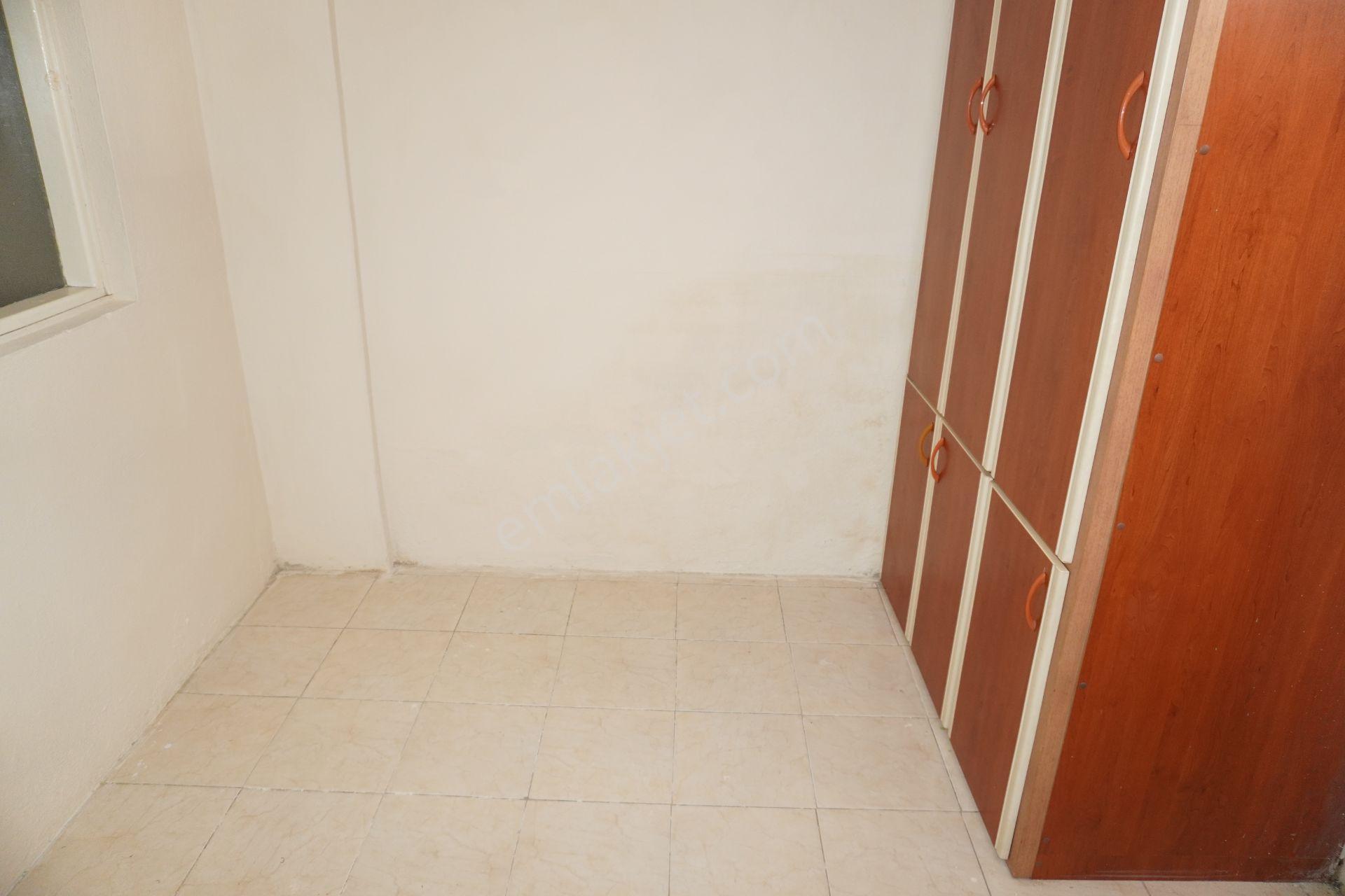 Çiğli Yakakentte Dogalgazlı Kiralık Daire Çiğli Serkan Emlakdan - Görsel 10