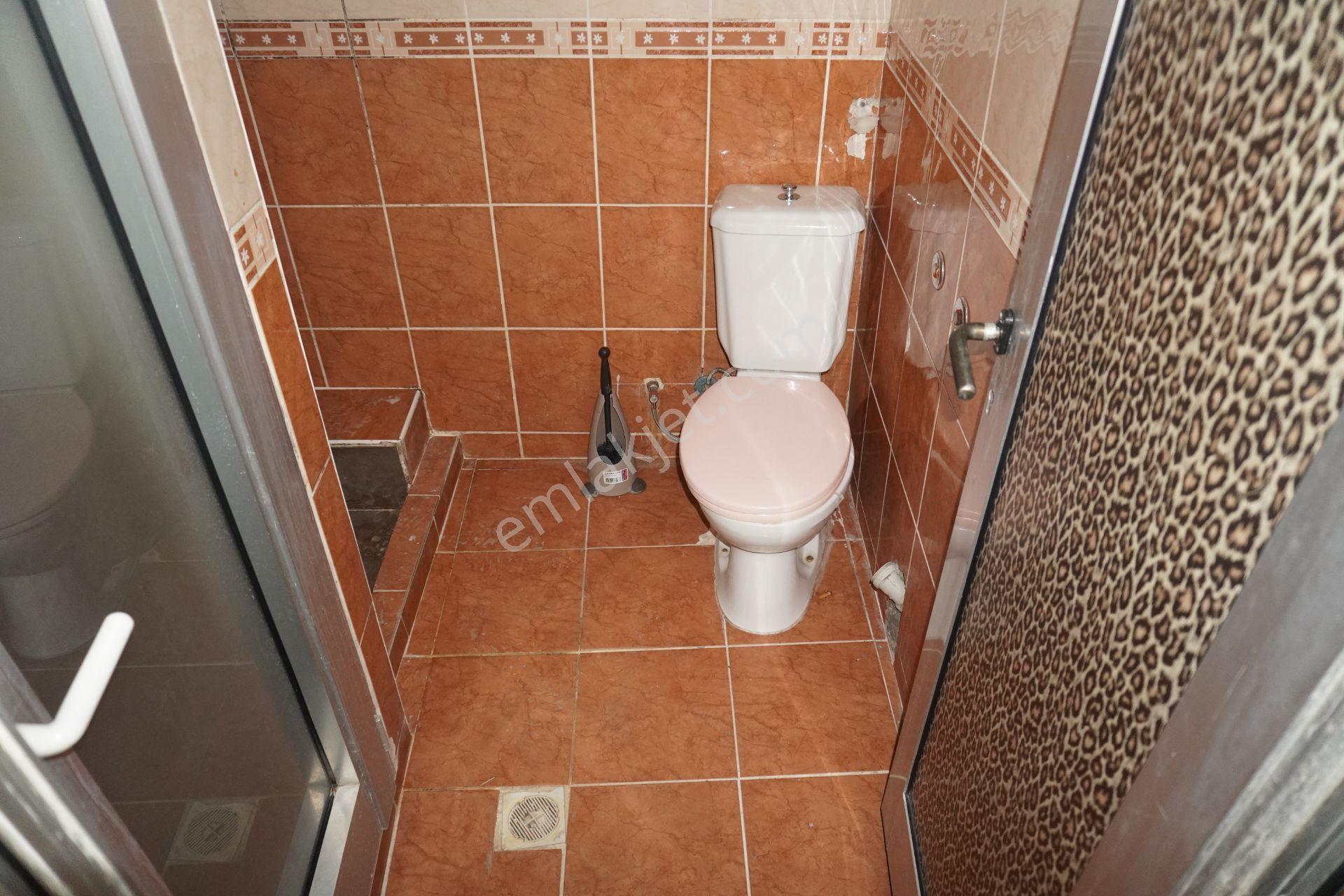 Çiğli Yakakentte Dogalgazlı Kiralık Daire Çiğli Serkan Emlakdan - Görsel 17