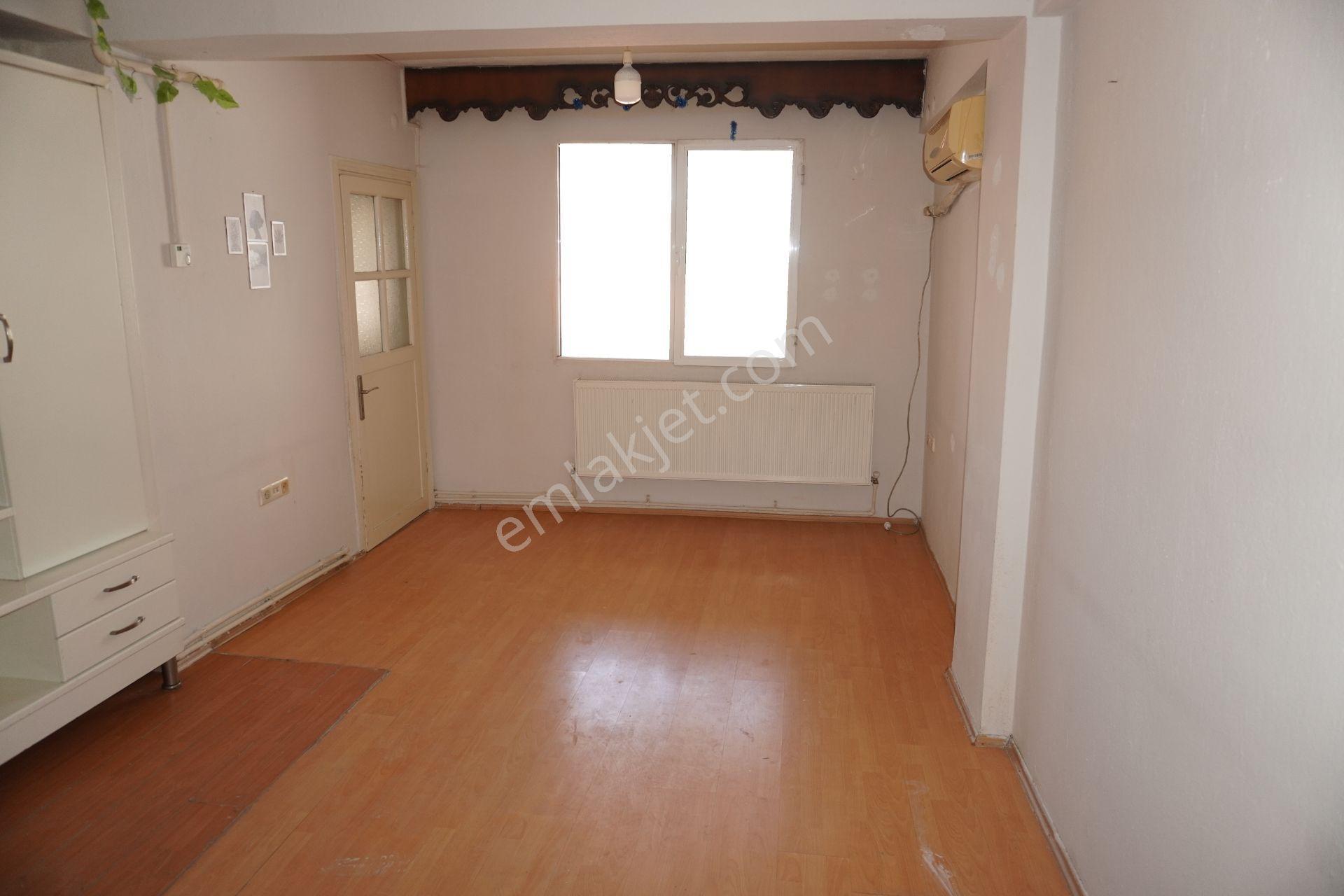Çiğli Yakakentte Dogalgazlı Kiralık Daire Çiğli Serkan Emlakdan - Görsel 14