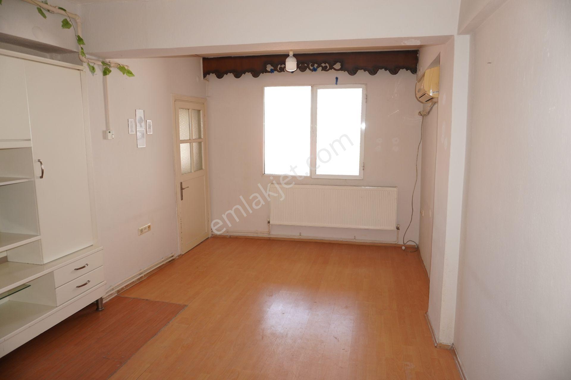 Çiğli Yakakentte Dogalgazlı Kiralık Daire Çiğli Serkan Emlakdan - Görsel 6