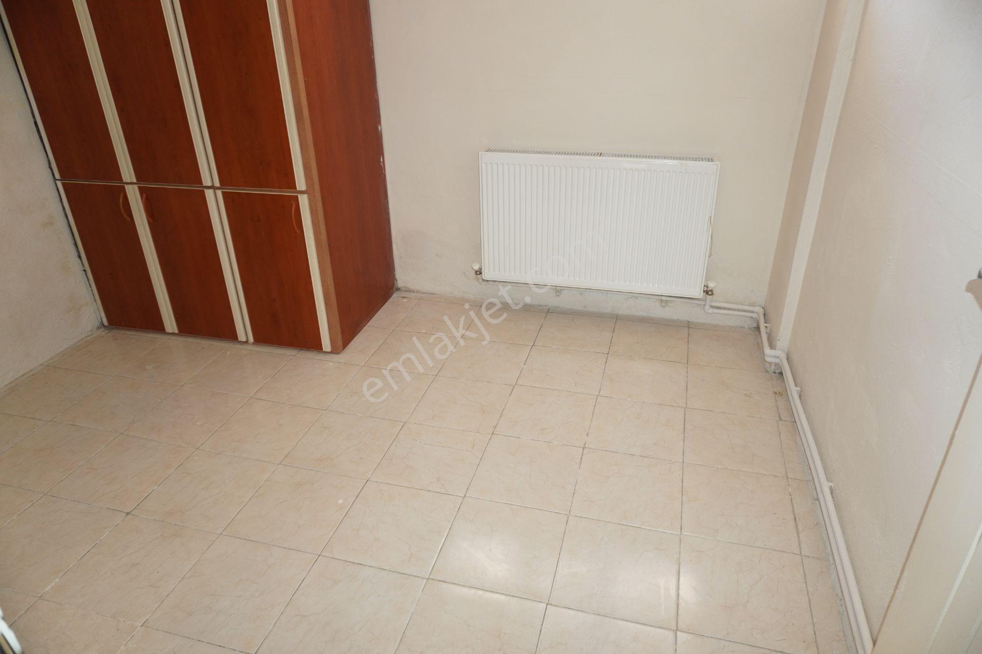 Çiğli Yakakentte Dogalgazlı Kiralık Daire Çiğli Serkan Emlakdan - Görsel 9