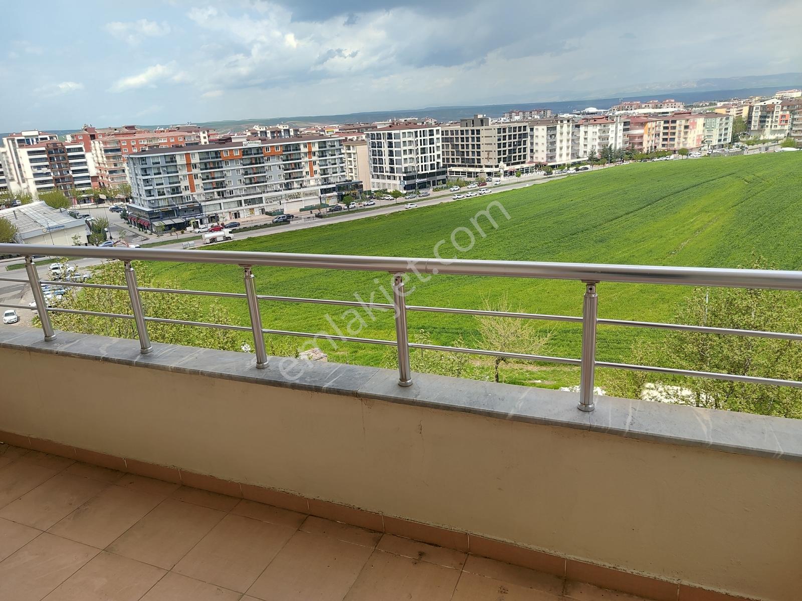 Emlak 72'den Gültepede Site İçinde Kiralık 3+1 Daire - Görsel 21