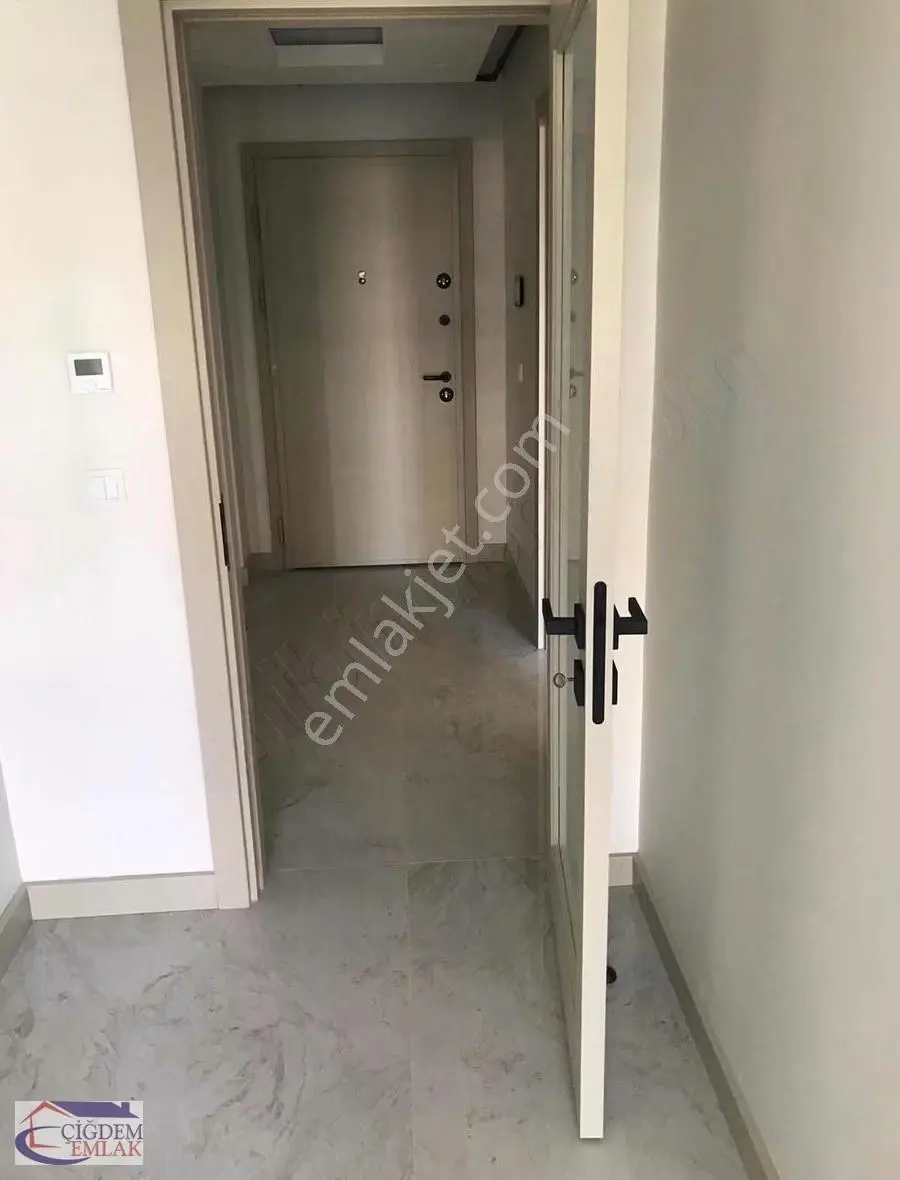 Fuzul Avrasya 2 Sitesi'nde Kapalı Mutf. 2+1 Kiralık Daire - Görsel 3