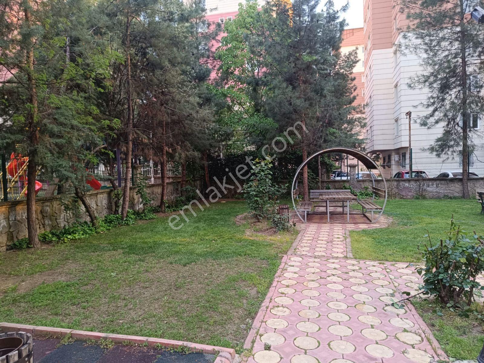 Gültepe'de Acil Satılık Dubleks 6+1 Fırsat Daire. - Görsel 4