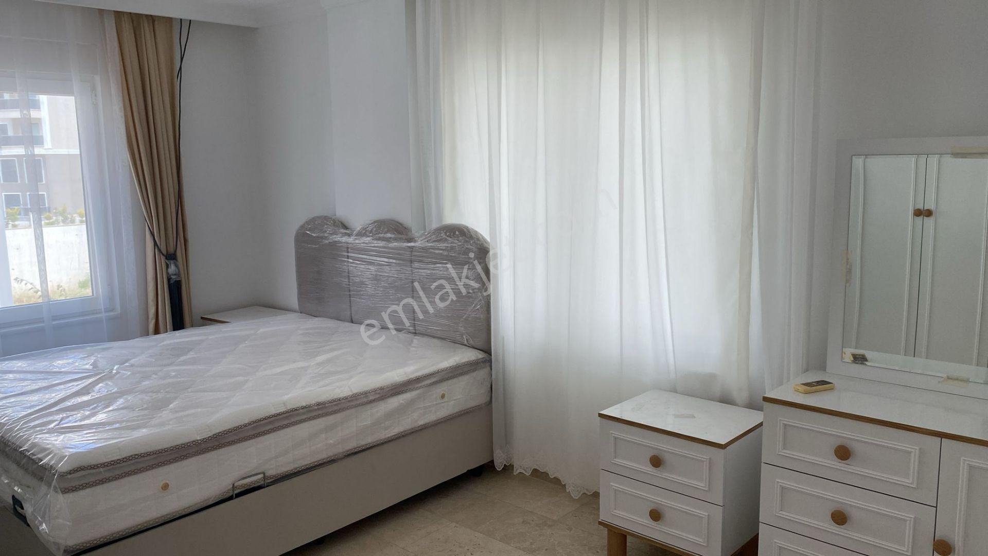 Mahmutlar Mahallesinde Uzun Dönem Kiralık Tripleks Villa Mahmutlar Alanya Antalya - Görsel 9