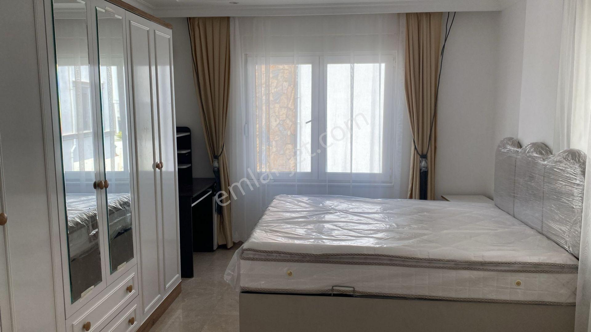 Mahmutlar Mahallesinde Uzun Dönem Kiralık Tripleks Villa Mahmutlar Alanya Antalya - Görsel 6