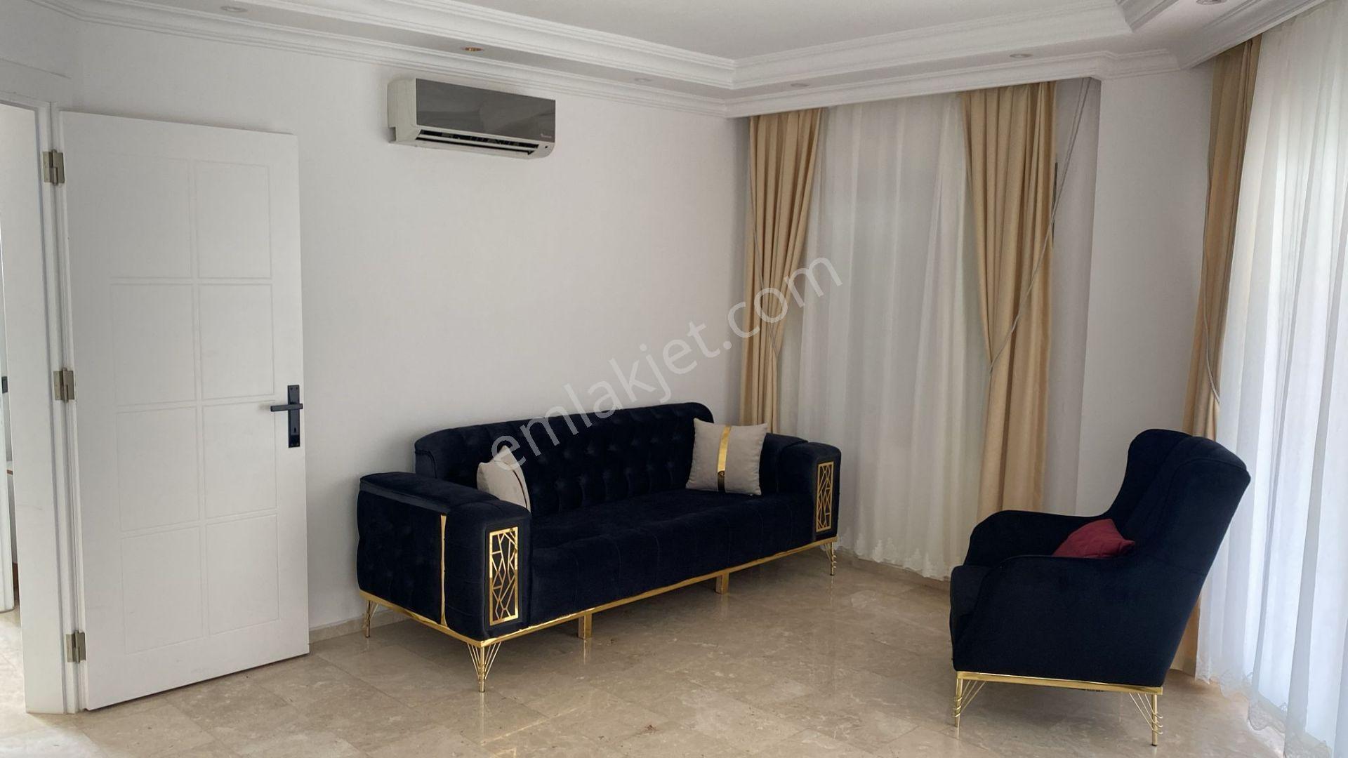 Mahmutlar Mahallesinde Uzun Dönem Kiralık Tripleks Villa Mahmutlar Alanya Antalya - Görsel 14