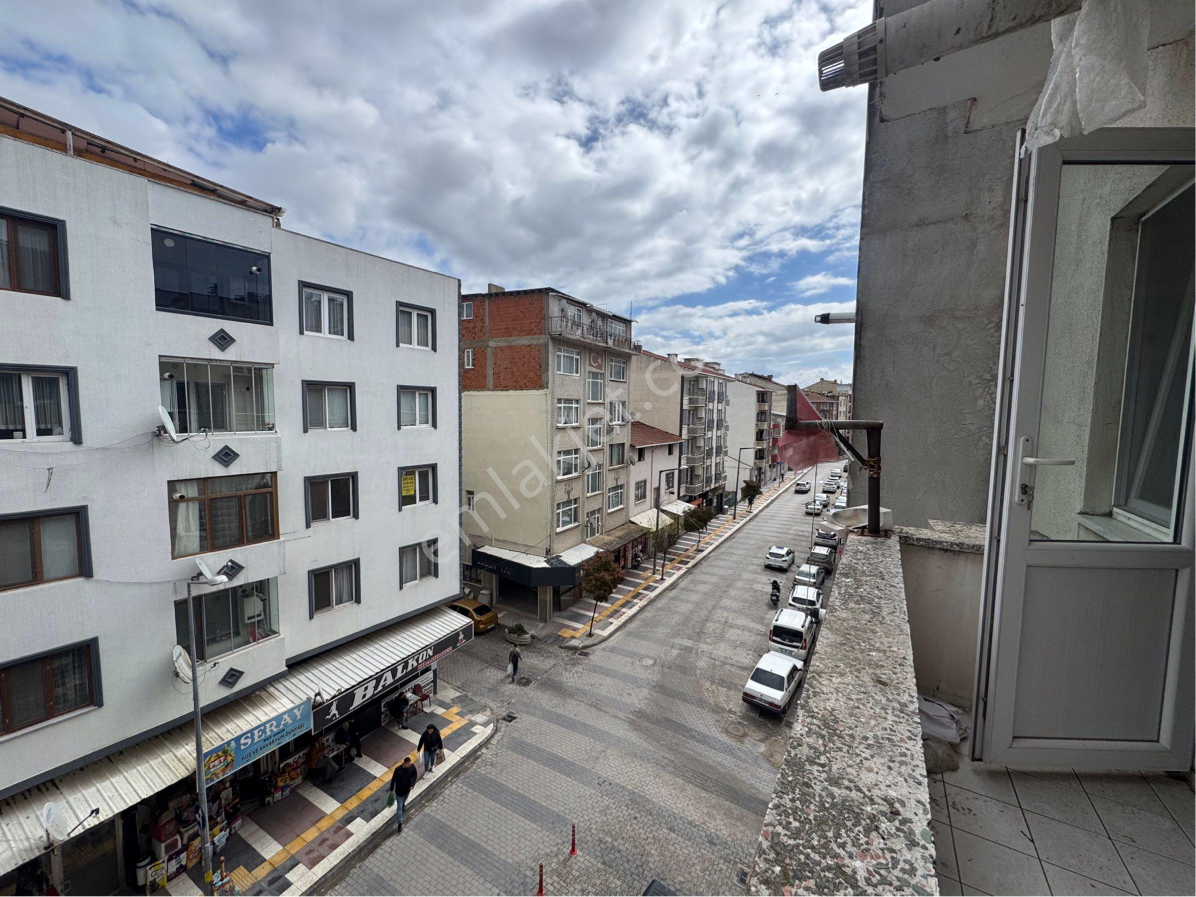 İstiklal Caddesinde Satılık 2+1 Daire - Görsel 7