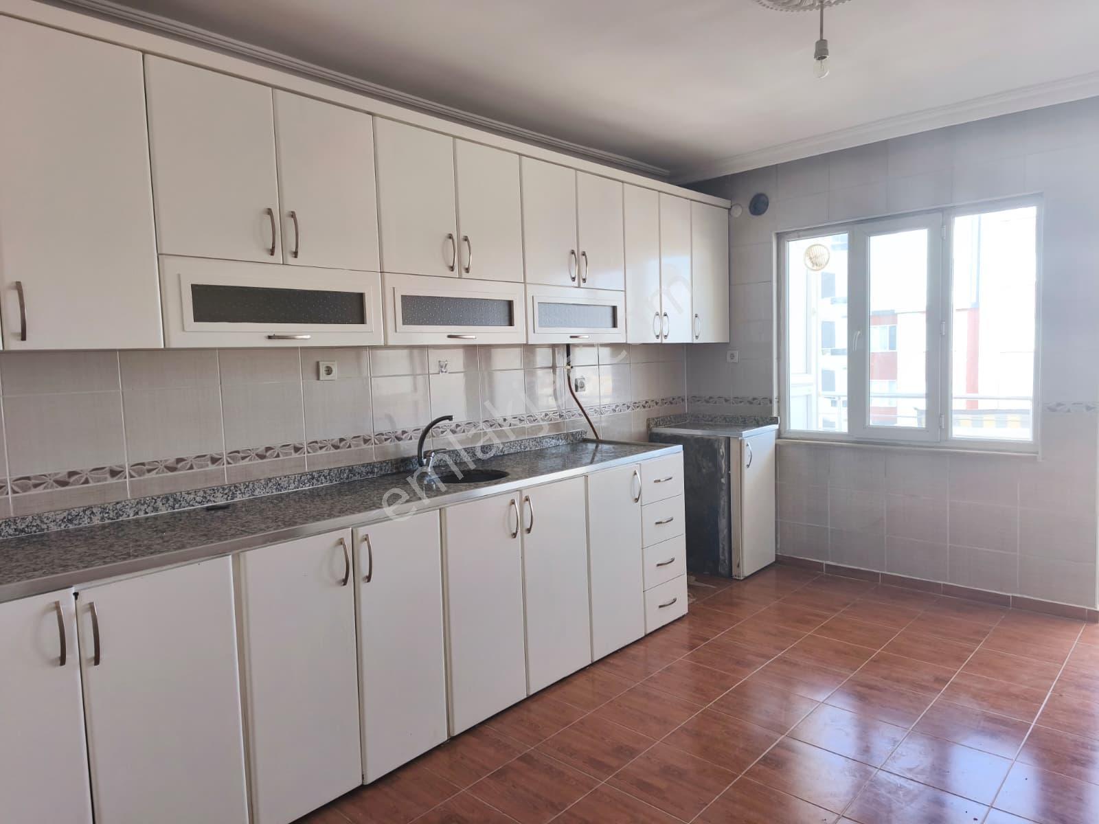 Emlak 72 Den 3+1 Kiralık Daire - Görsel 7