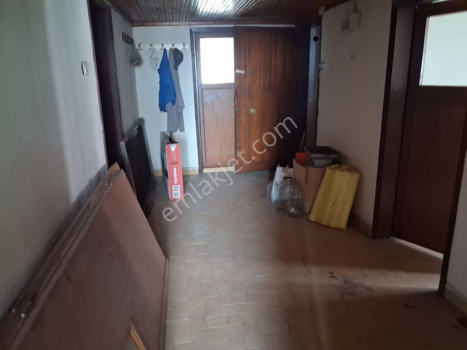 Körfrez Kirazlıyalı'da Deniz Manzaralı, Okula Ve Sahile Yakın - Görsel 23
