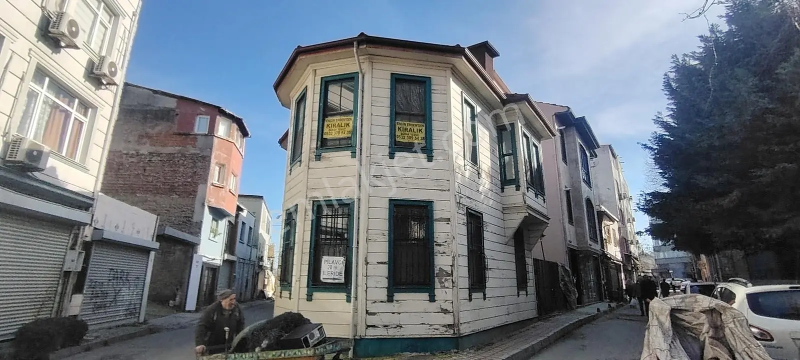 Engin Erdem Den 200m² Tarihi Bina (3 Katlı, 2. Derece)