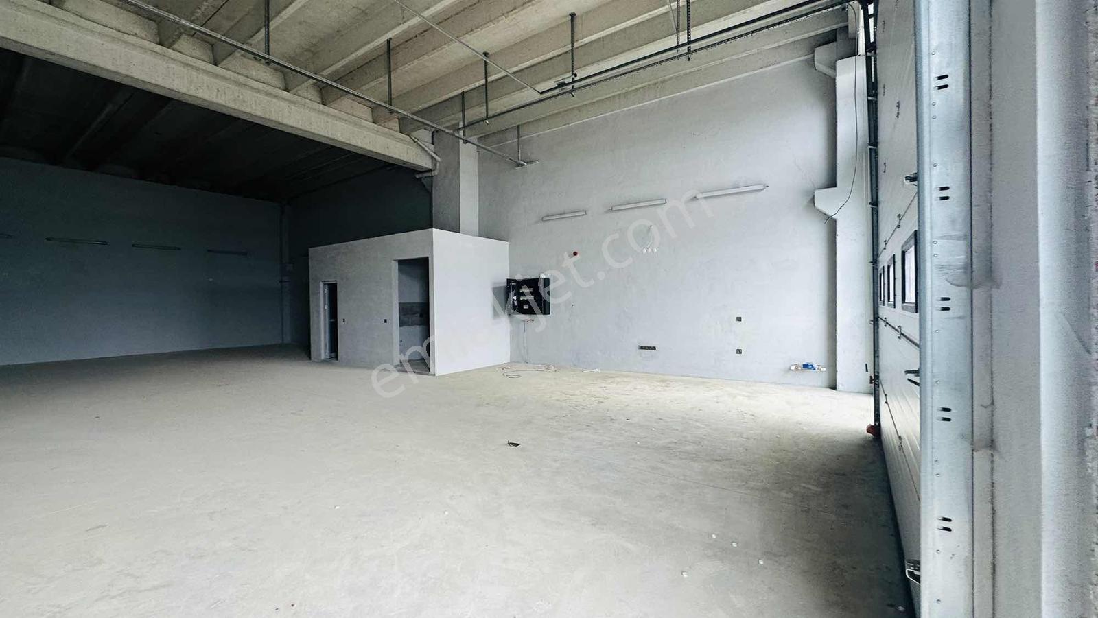 Re/max Rabia Saraçtan Toybelende Satılık 200 M² Dükkan - Görsel 6