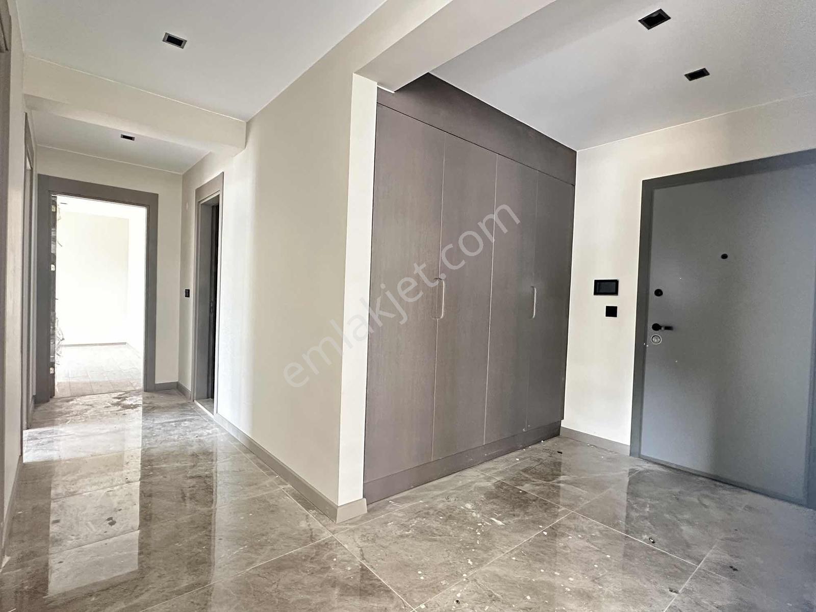 Zer Kayapa'da Ara Kat Kiralık Daire - Görsel 19