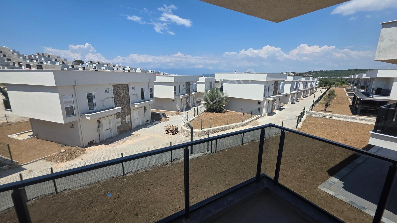 Gömeç Keremköy'de Doğalgazlı Havuzlu 3+1 Satılık Villa - Görsel 16