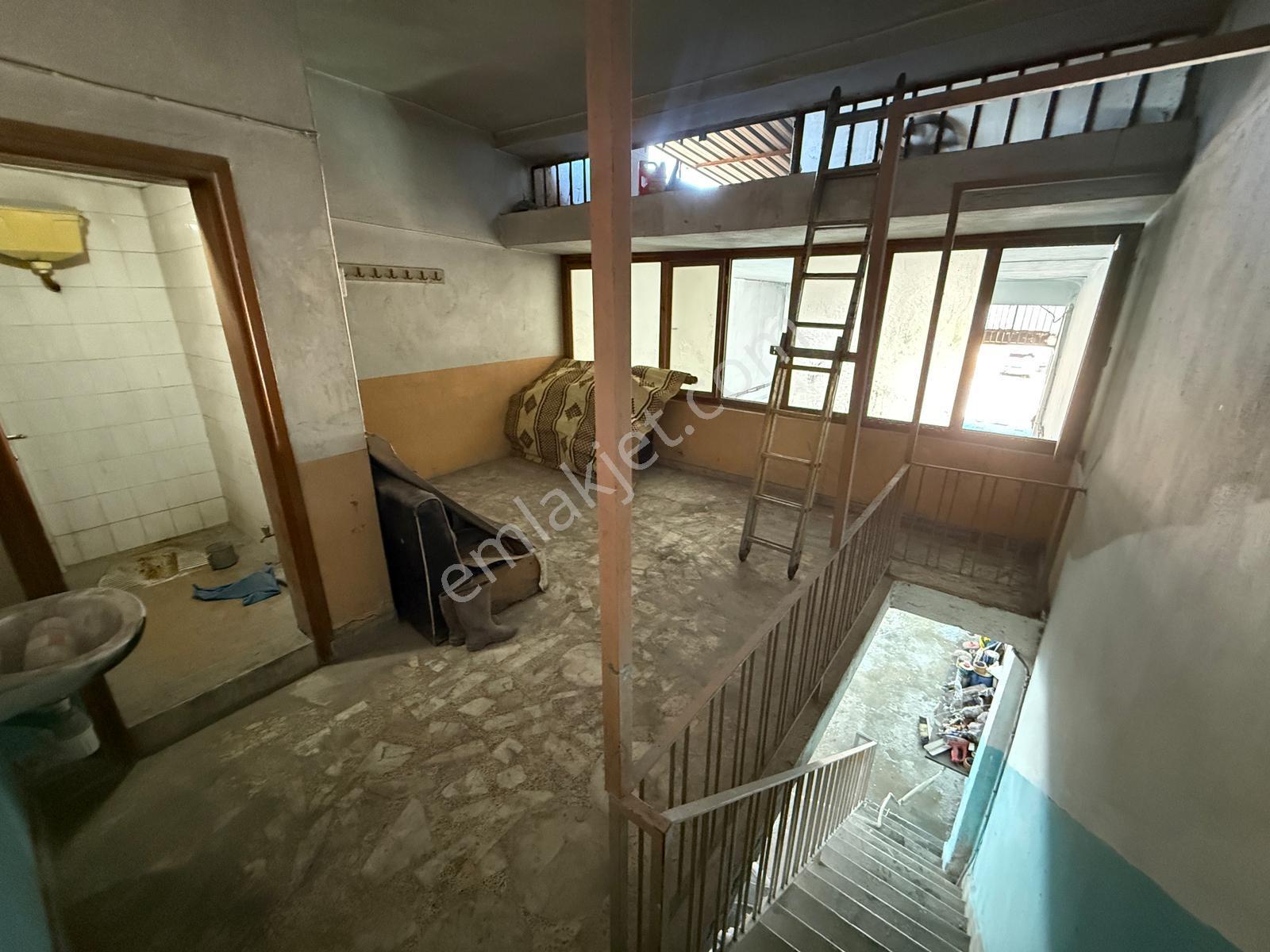 Acarlar Emlaktan Yeni Sanayi Sitesinde 100 M2 Satılık Dükkan - Görsel 15