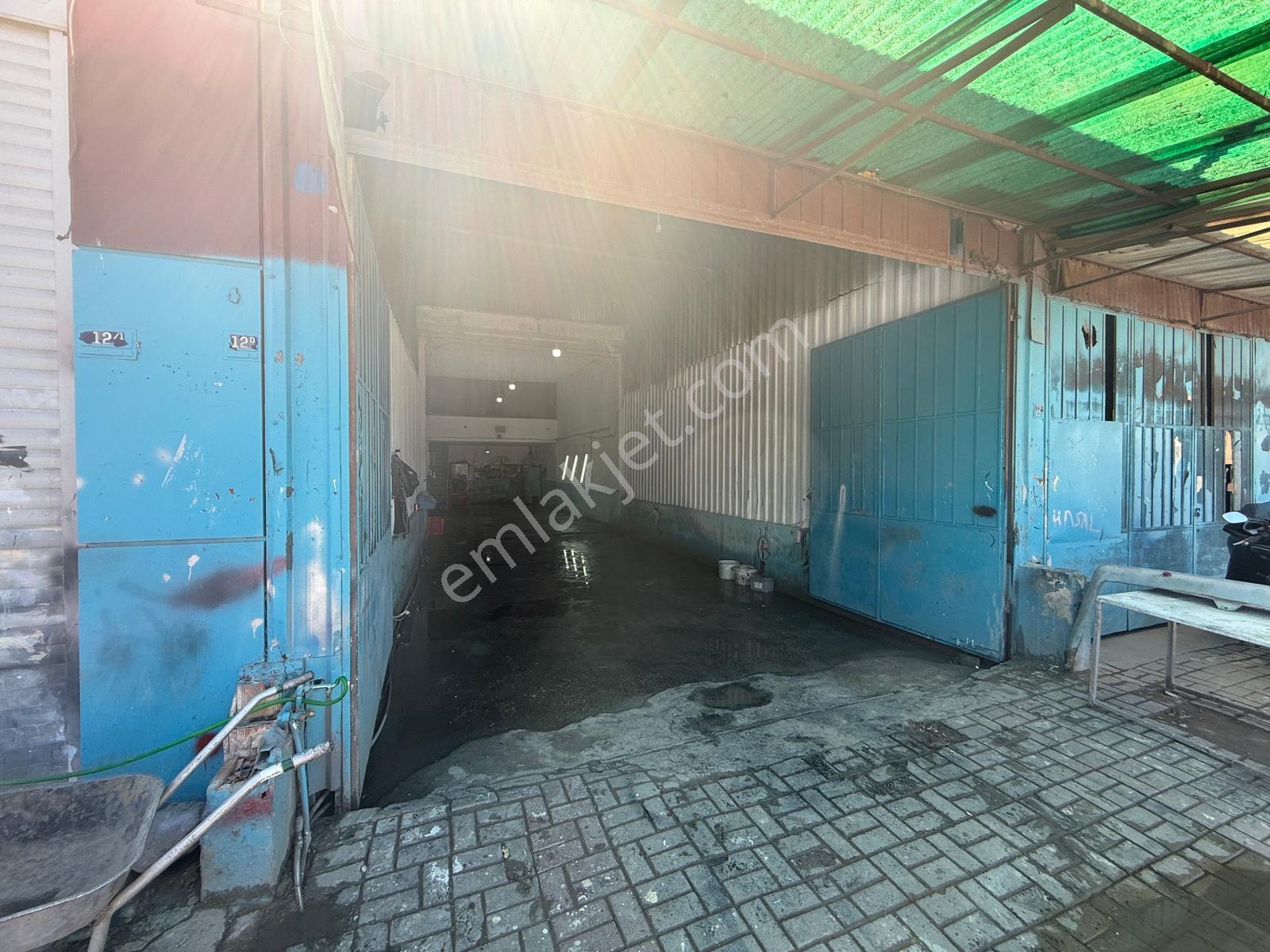 Acarlar Emlaktan Yeni Sanayi Sitesinde 100 M2 Satılık Dükkan - Görsel 2